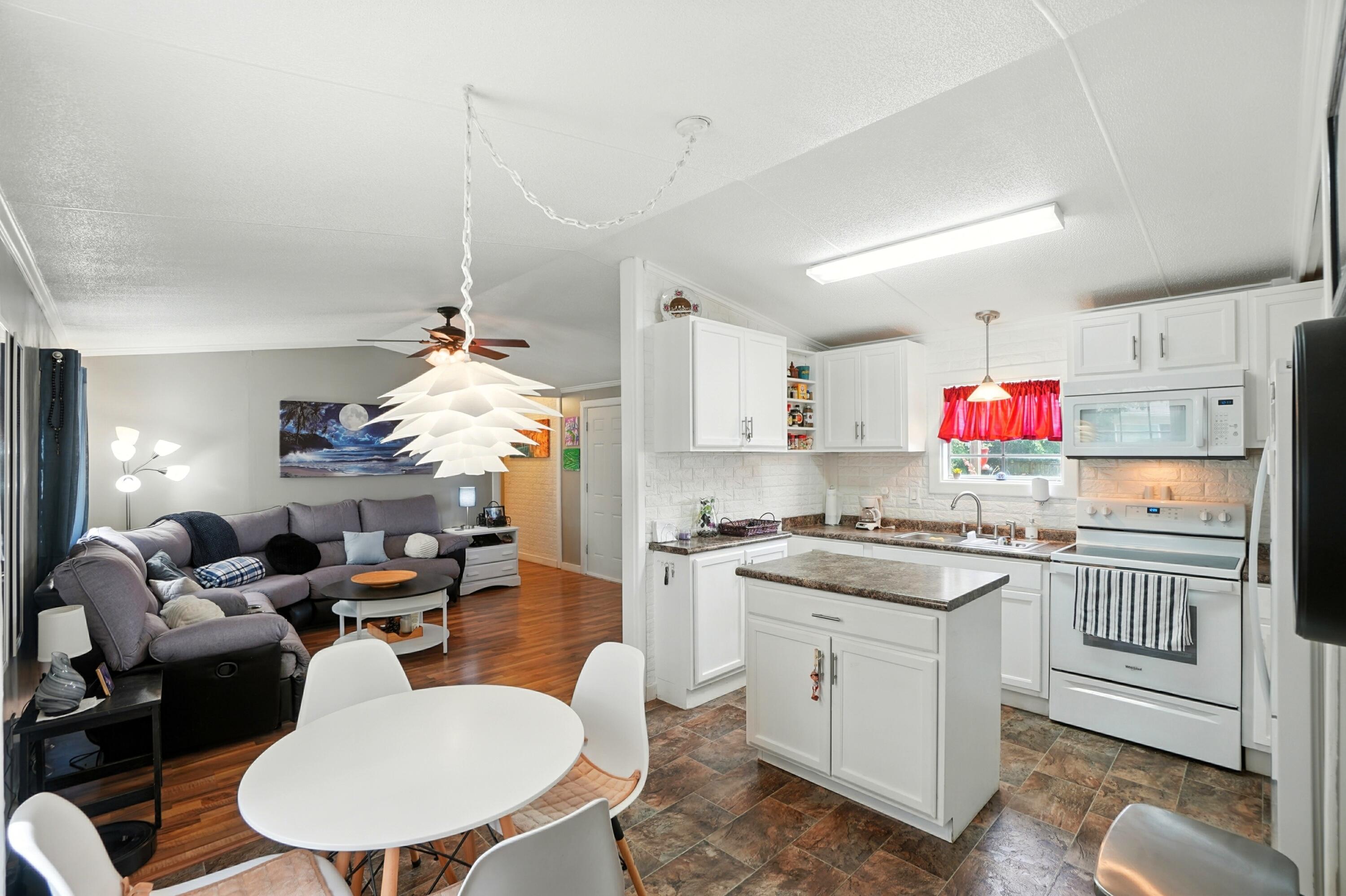 WREN ACRES - Residential