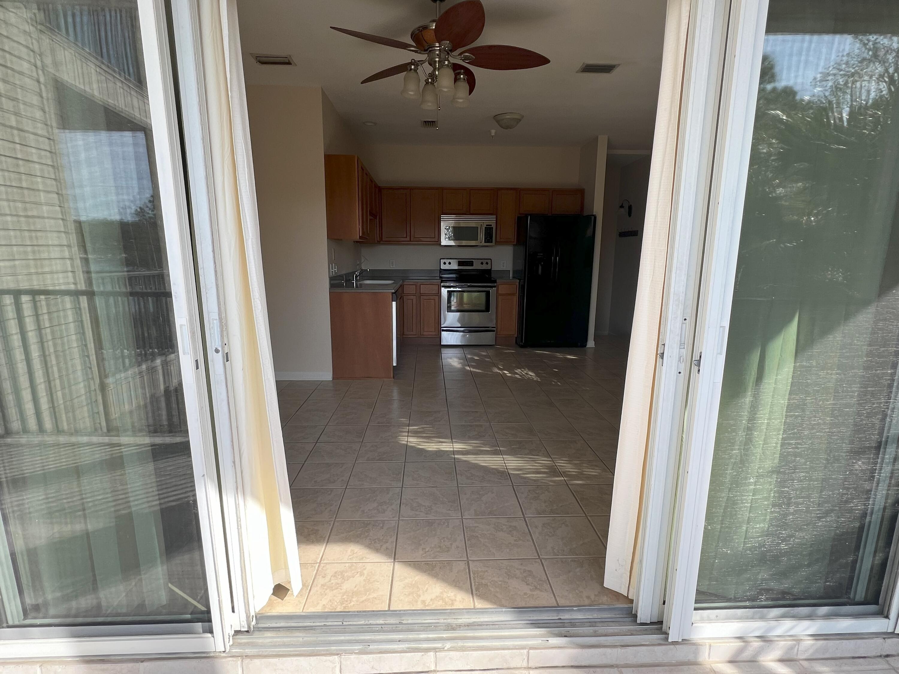 EL PESCADOR T/H LOT 1 - Residential Lease