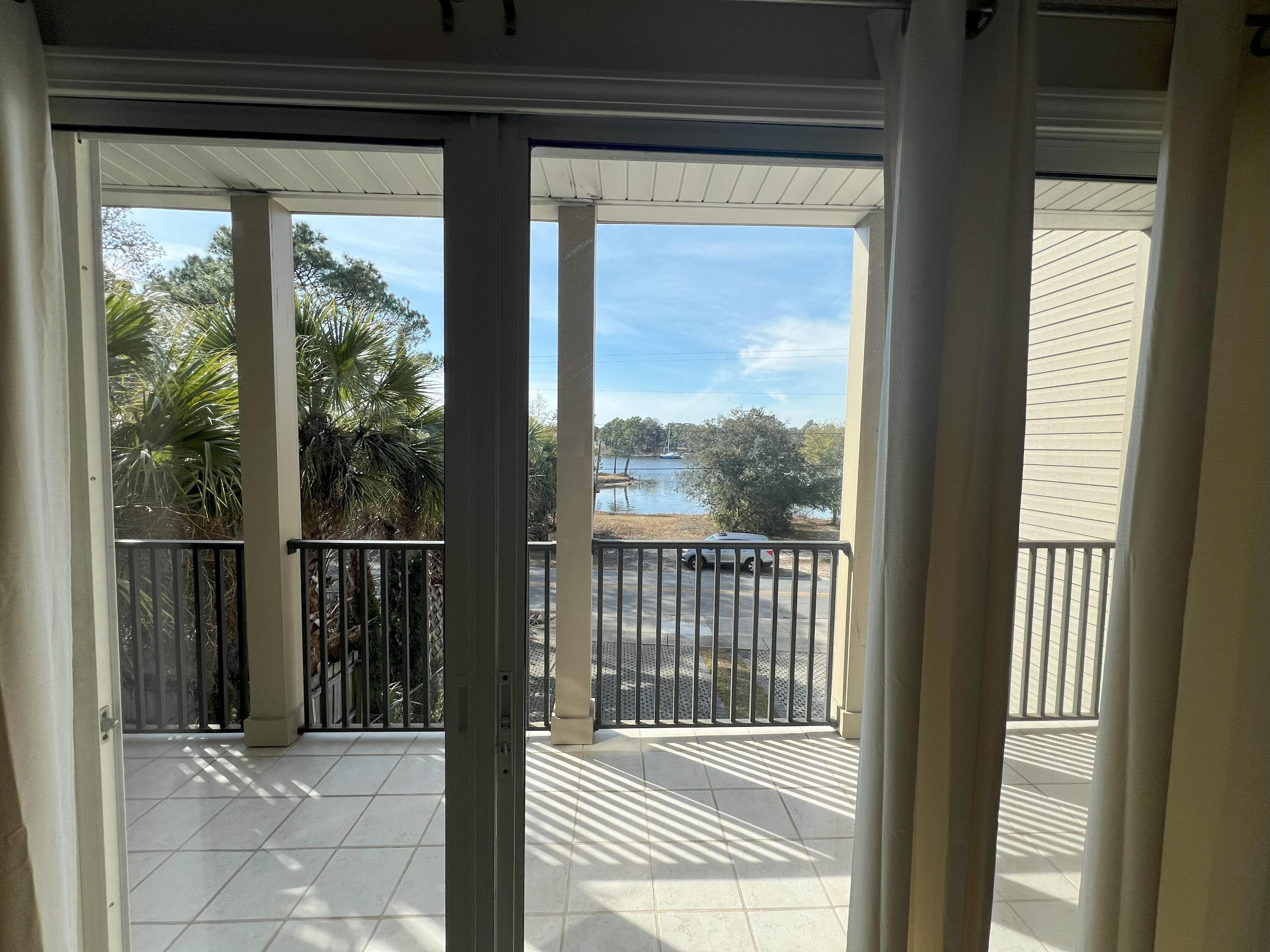 EL PESCADOR T/H LOT 1 - Residential Lease
