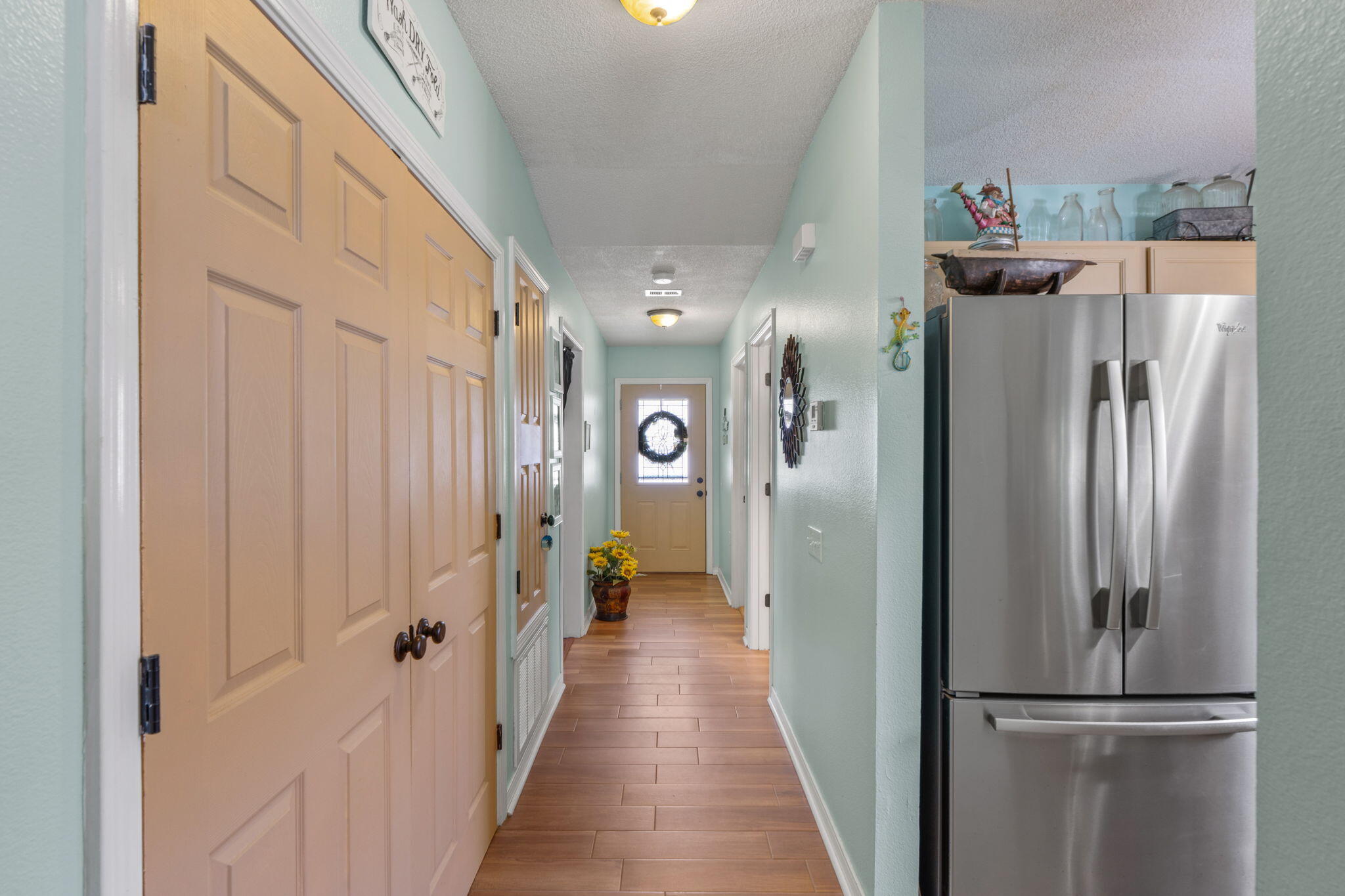 LIGHTHOUSE POINTE - Residential