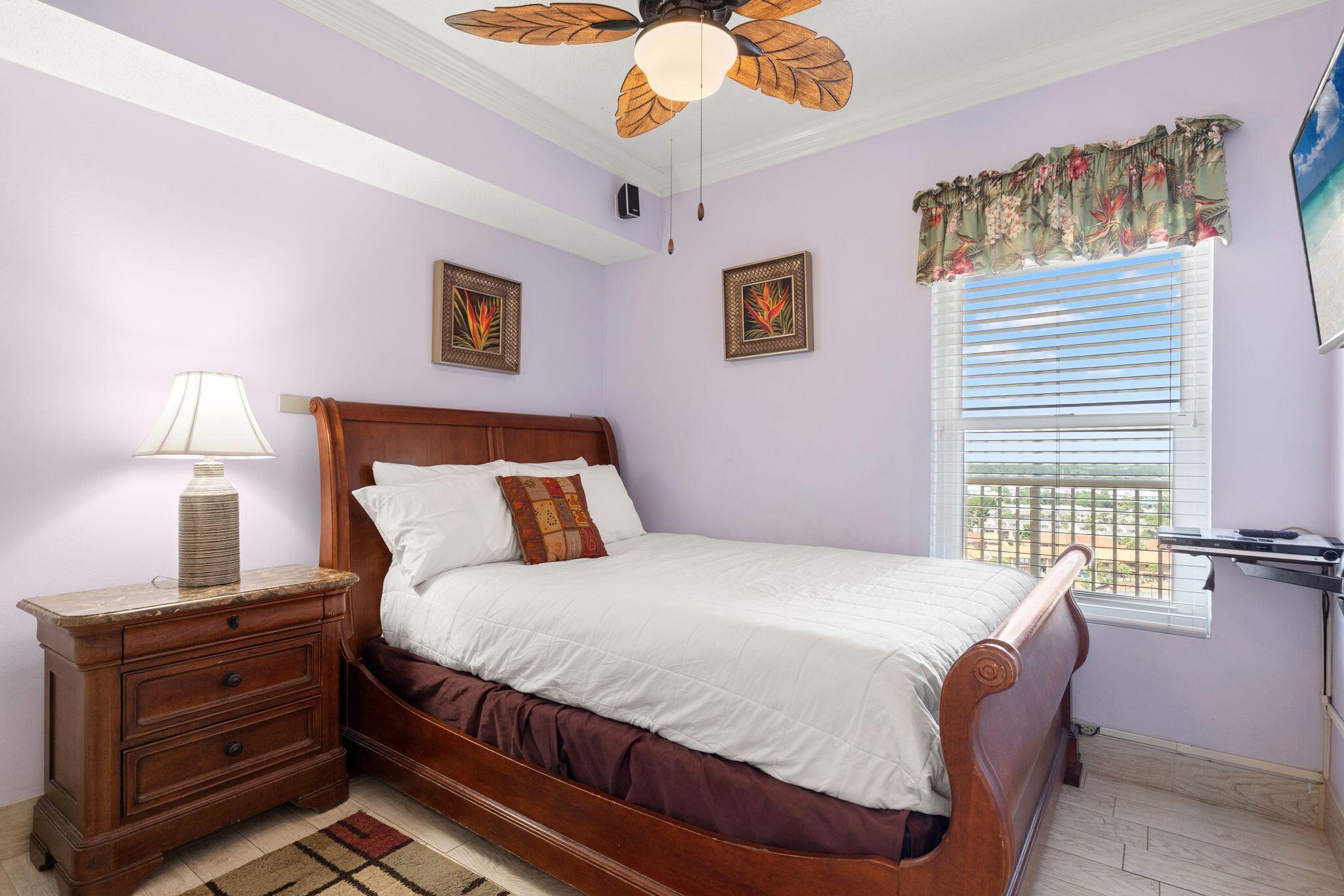 MAJESTIC BEACH TOWERS II - Residential