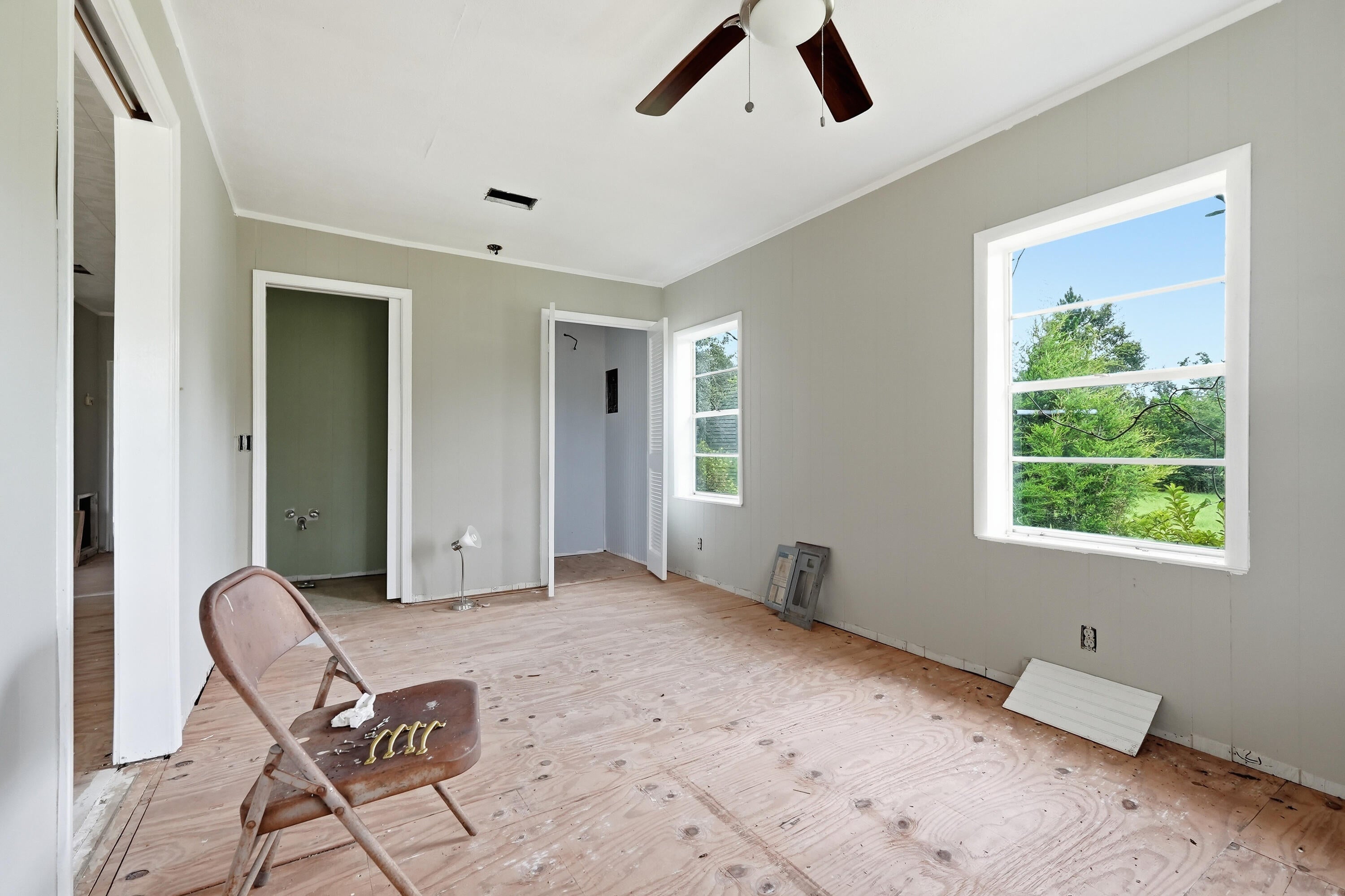 NO RECORDED SUBDIVISION - Residential