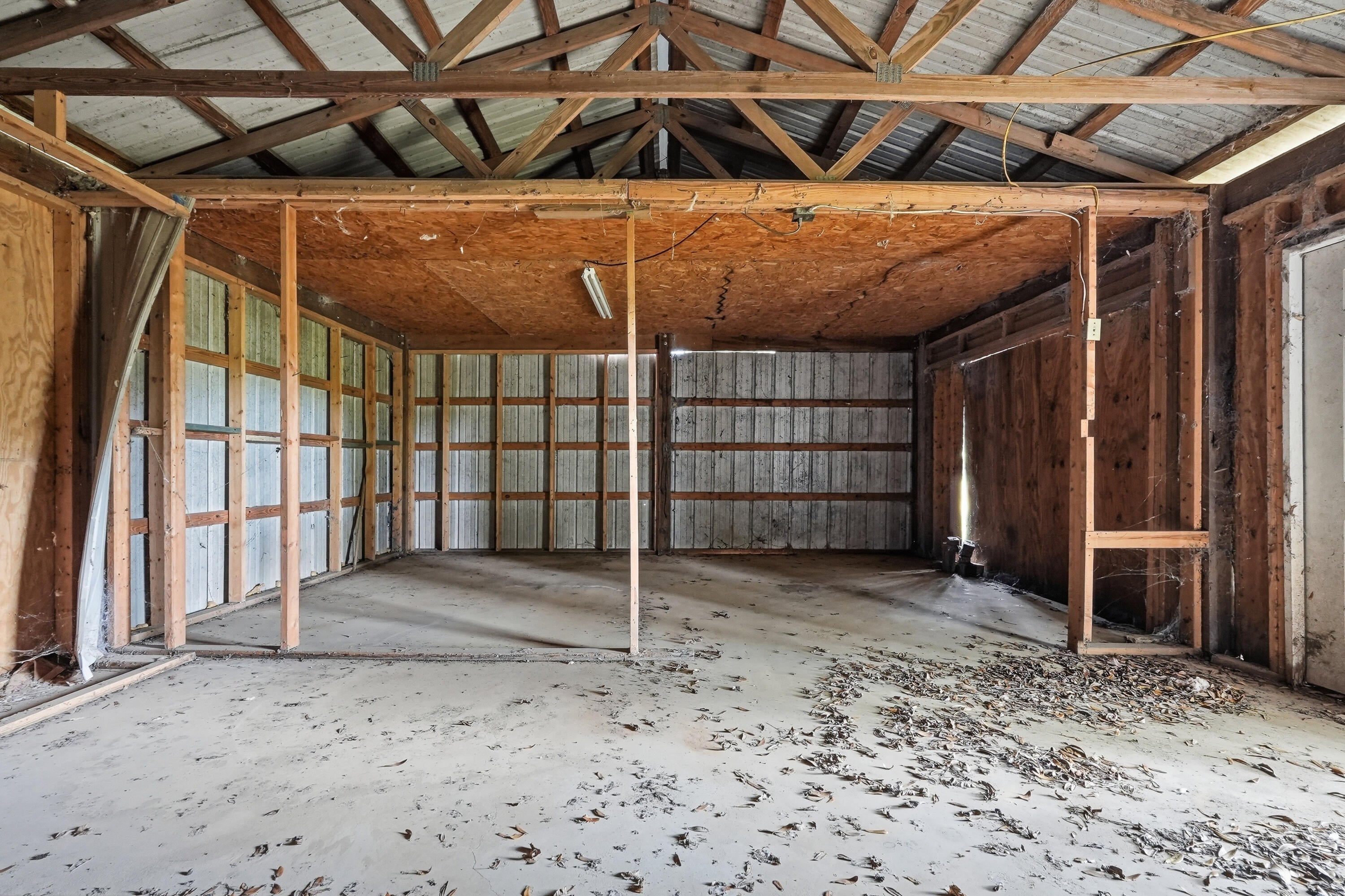 NO RECORDED SUBDIVISION - Residential