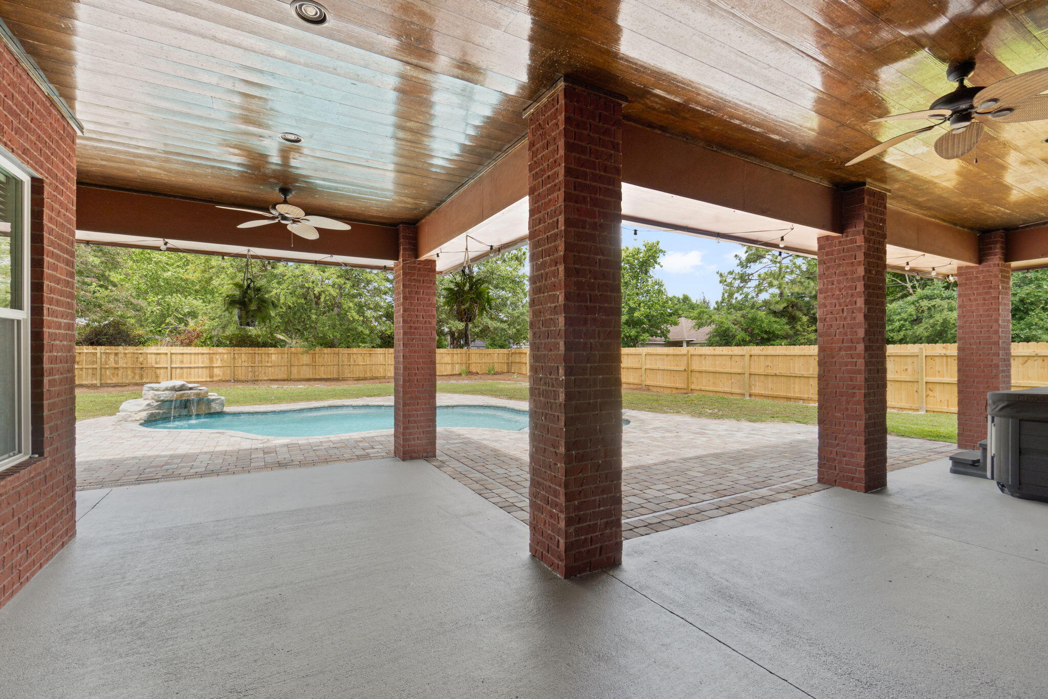 NAVARRE 2ND ADD - Residential