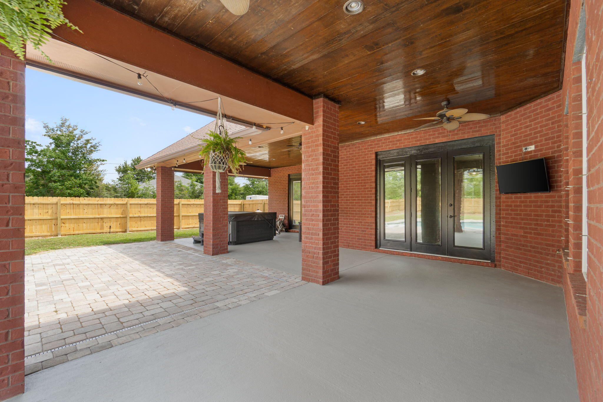 NAVARRE 2ND ADD - Residential