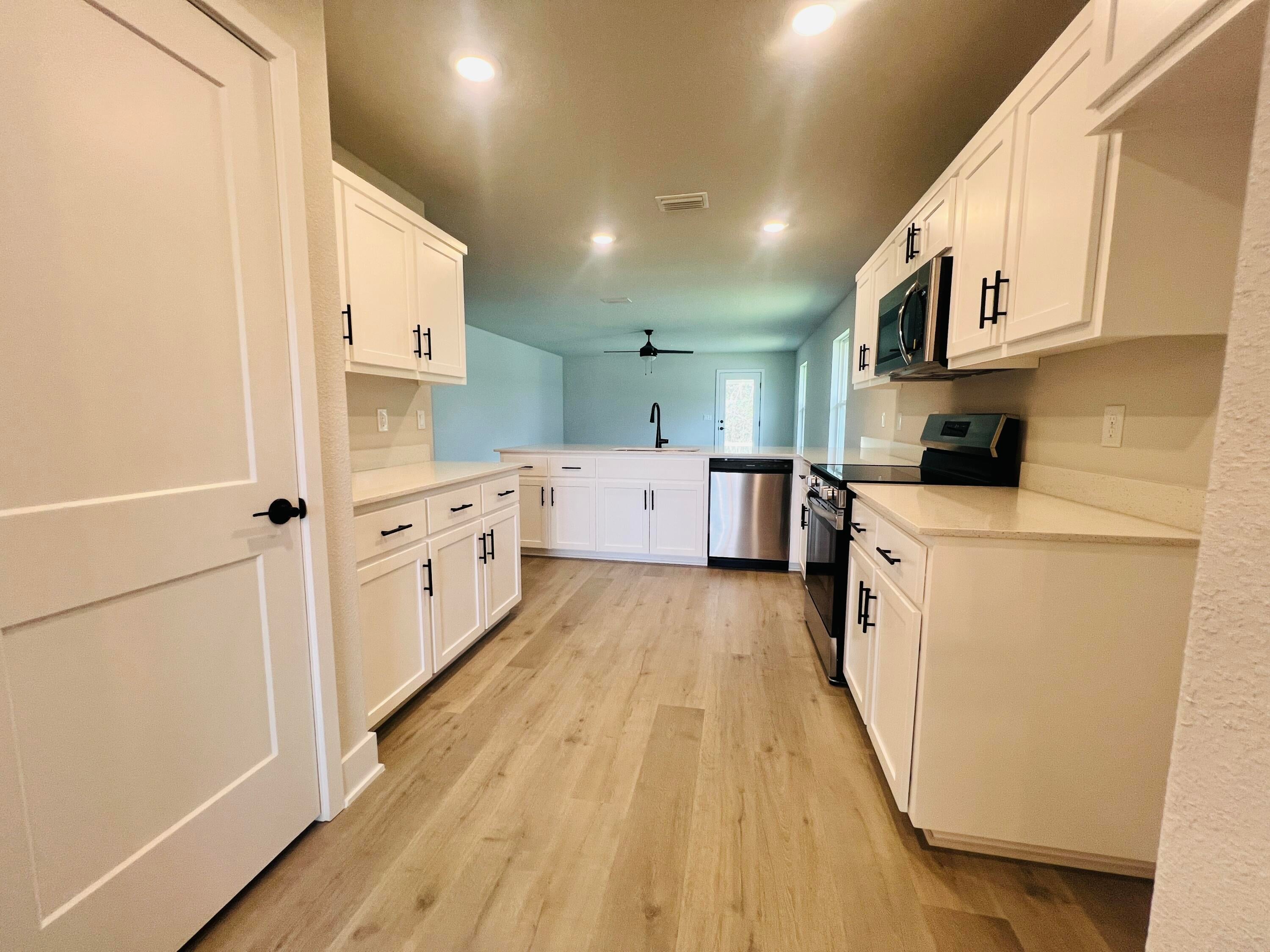 HIDDEN PINES PH 1 - Residential