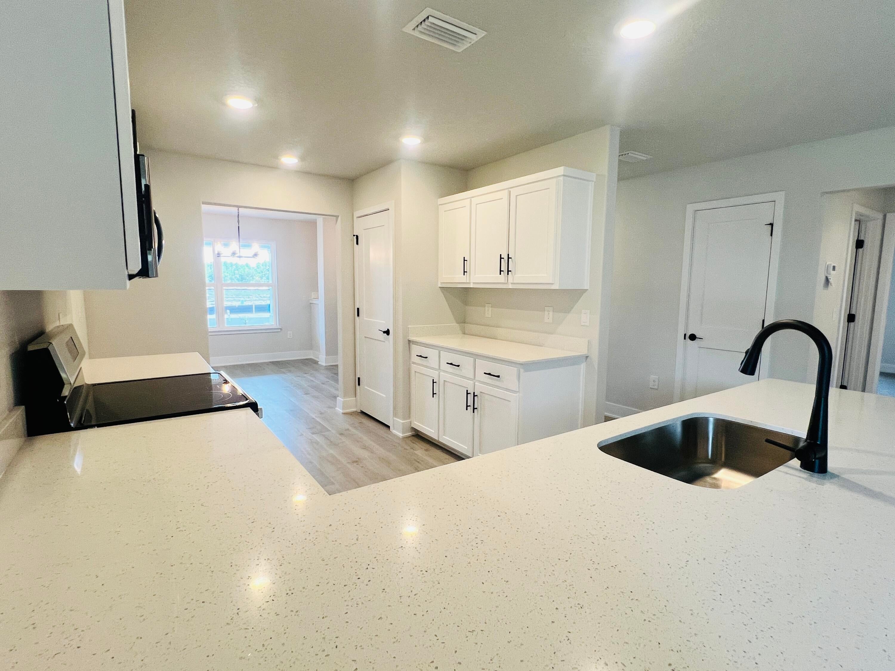 HIDDEN PINES PH 1 - Residential