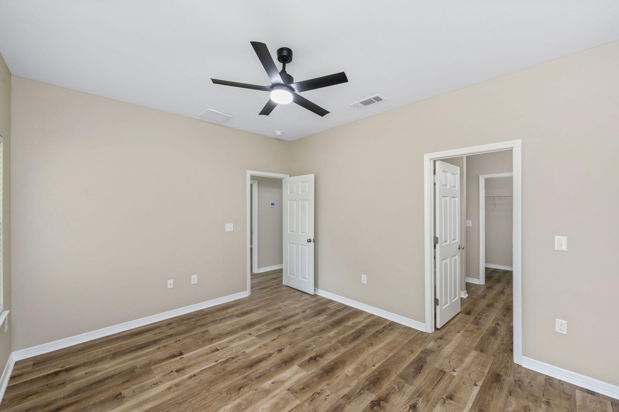 CRESTVIEW - Residential