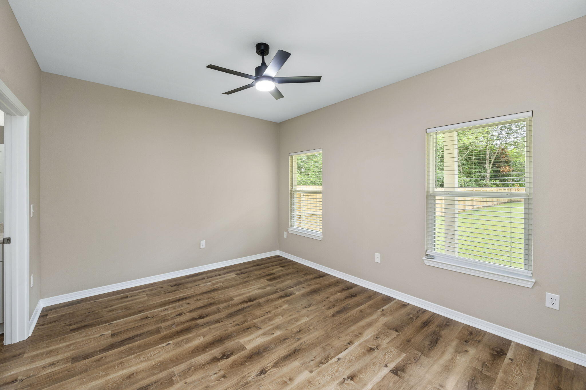 CRESTVIEW - Residential