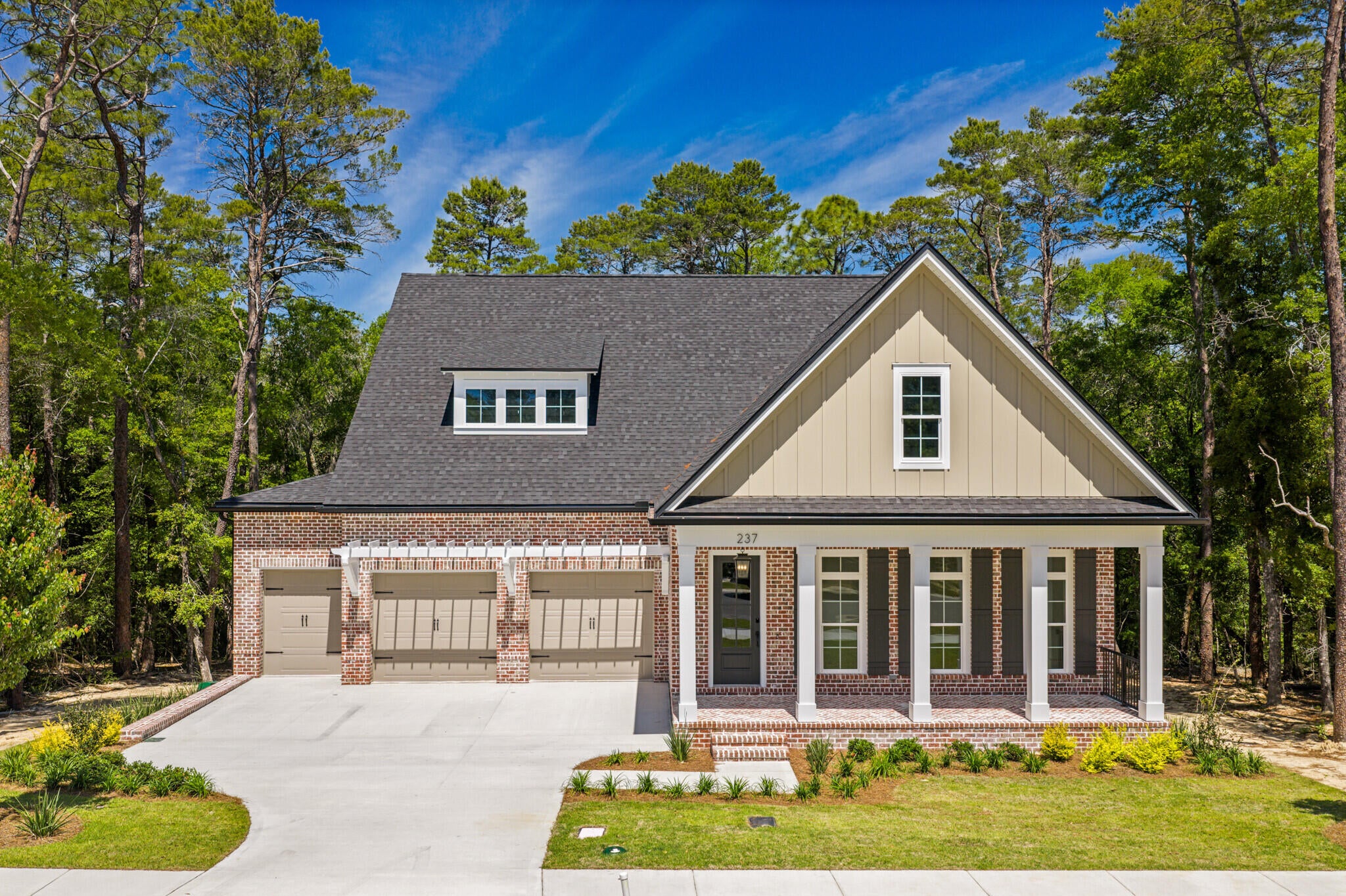 DEER MOSS CREEK - Residential