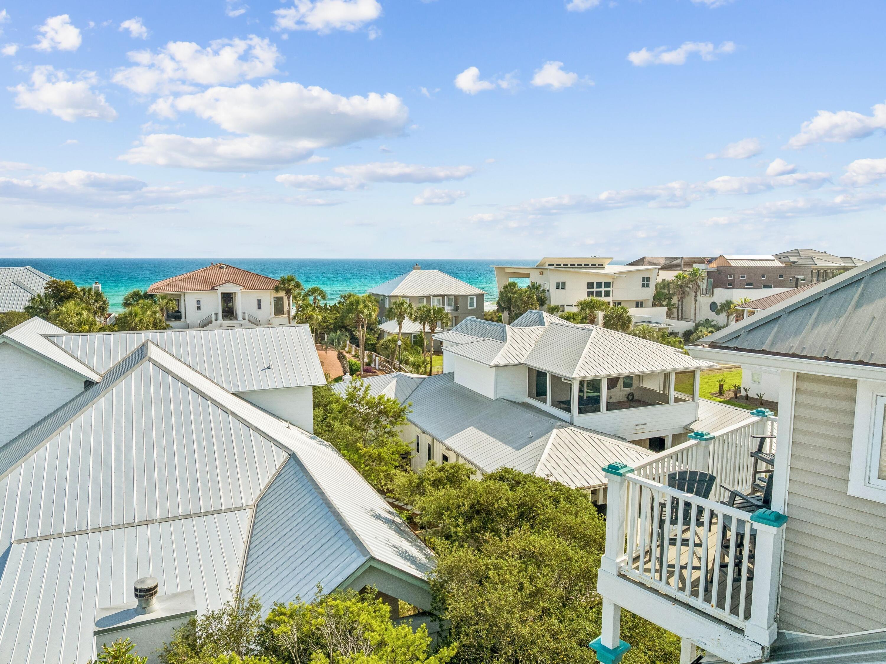 OLD FLORIDA COTTAGES - Residential