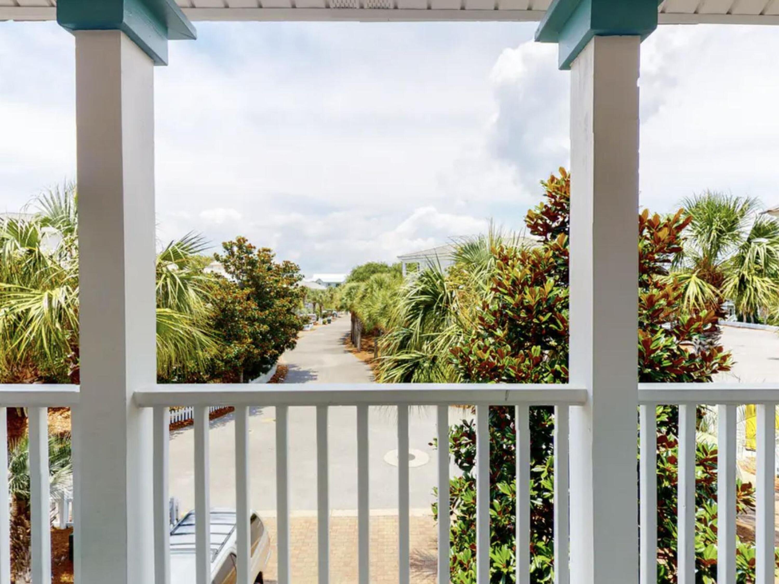 OLD FLORIDA COTTAGES - Residential