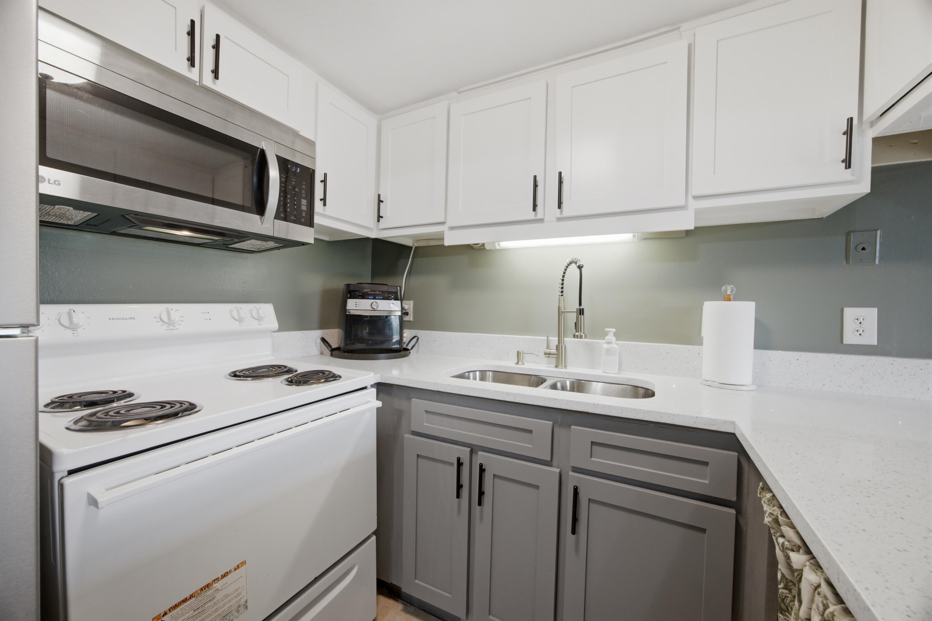 FOUNTAINHEAD CONDO - Residential