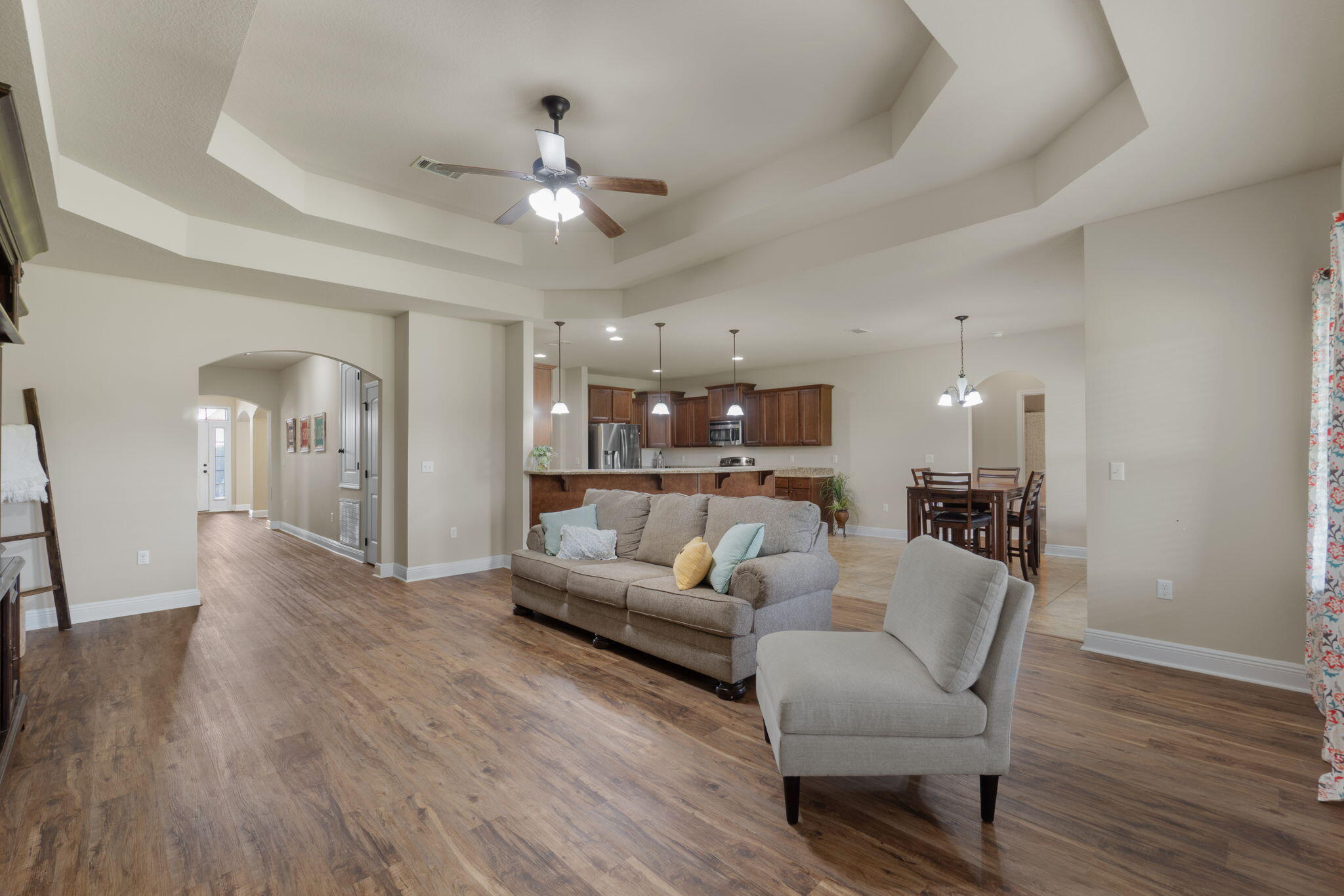 BROWNSTONE MANOR - Residential