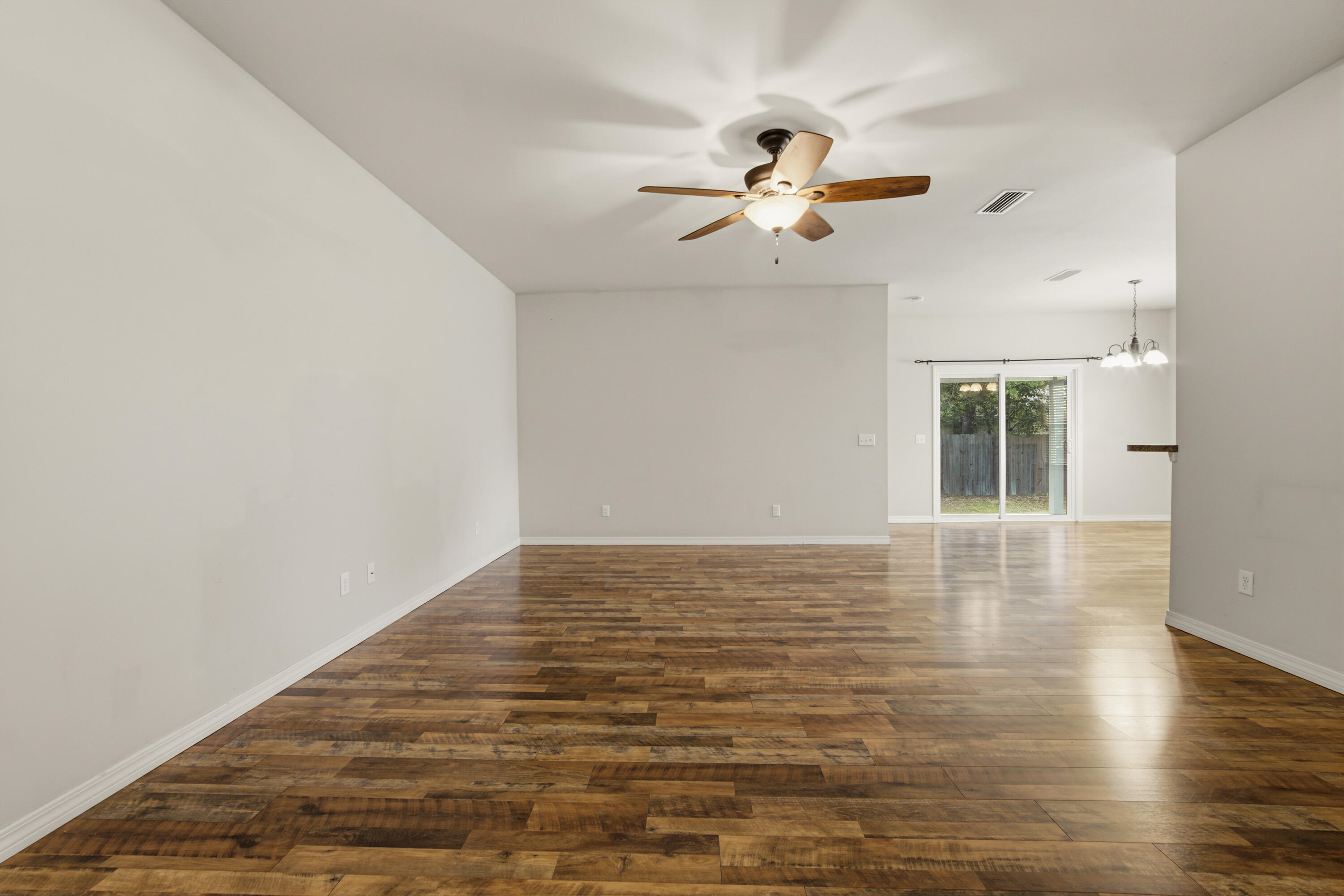 HUNTERS RIDGE - Residential
