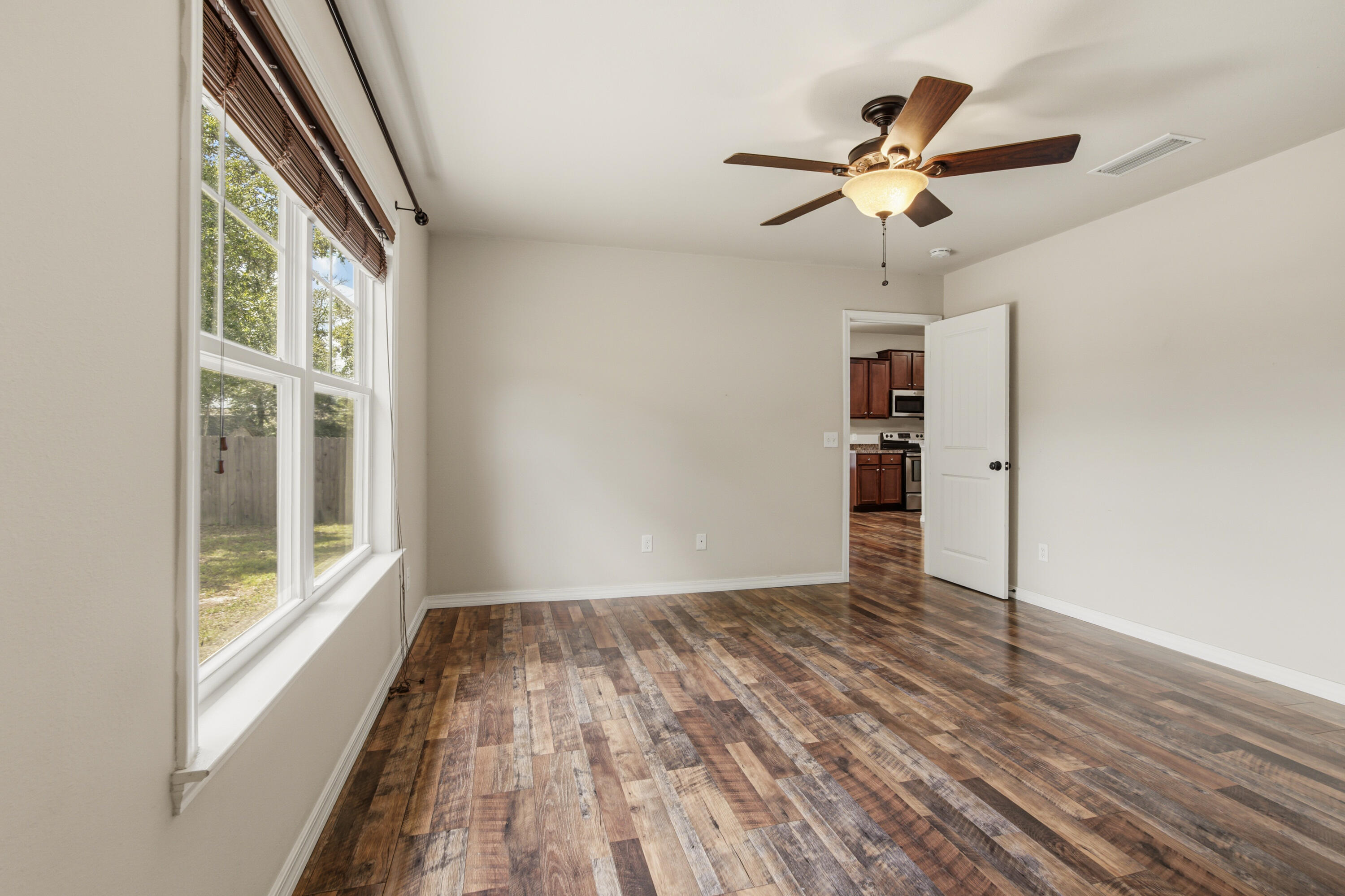 HUNTERS RIDGE - Residential