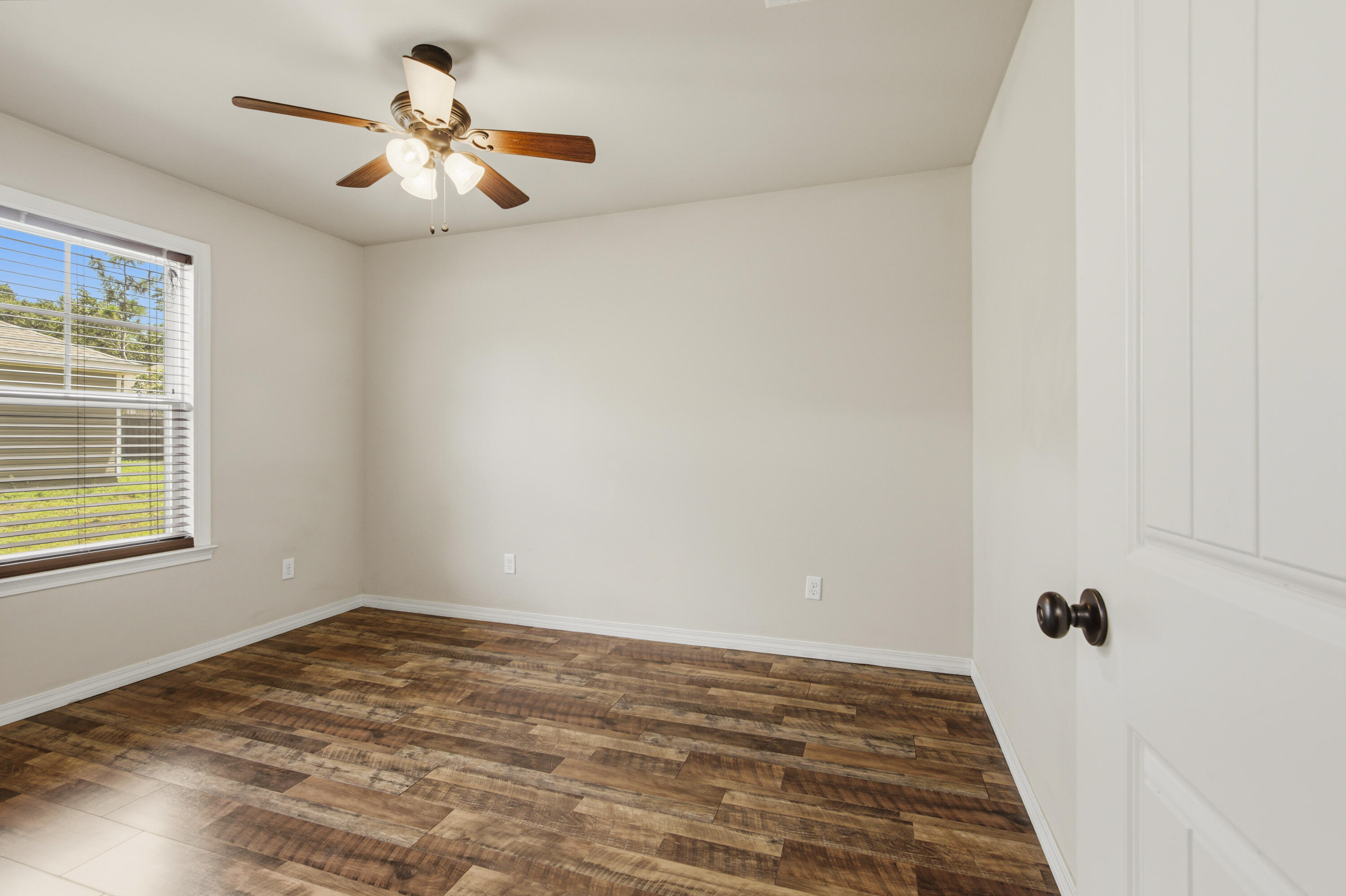 HUNTERS RIDGE - Residential