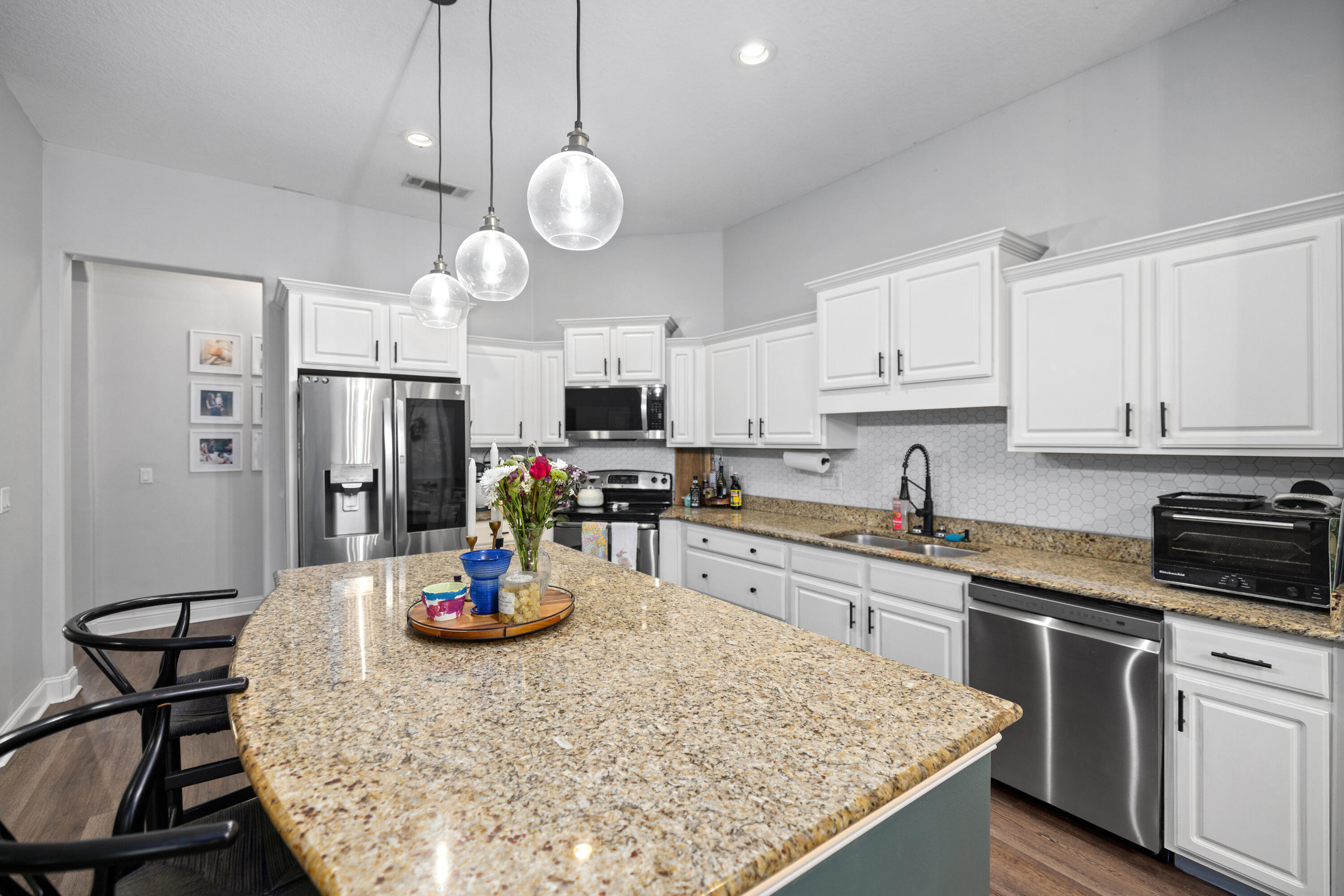 BROOKE ESTATES PH III - Residential
