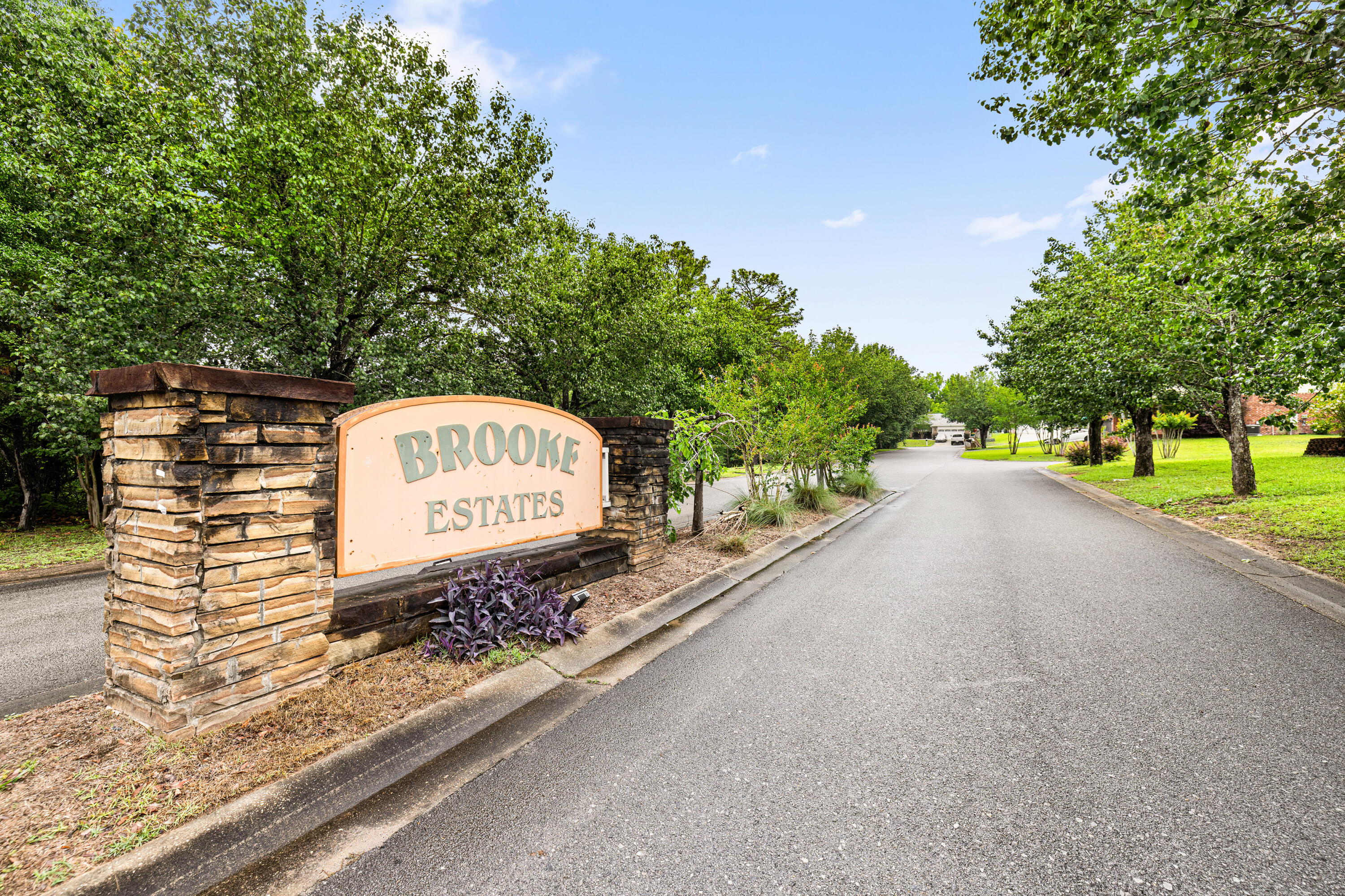 BROOKE ESTATES PH III - Residential