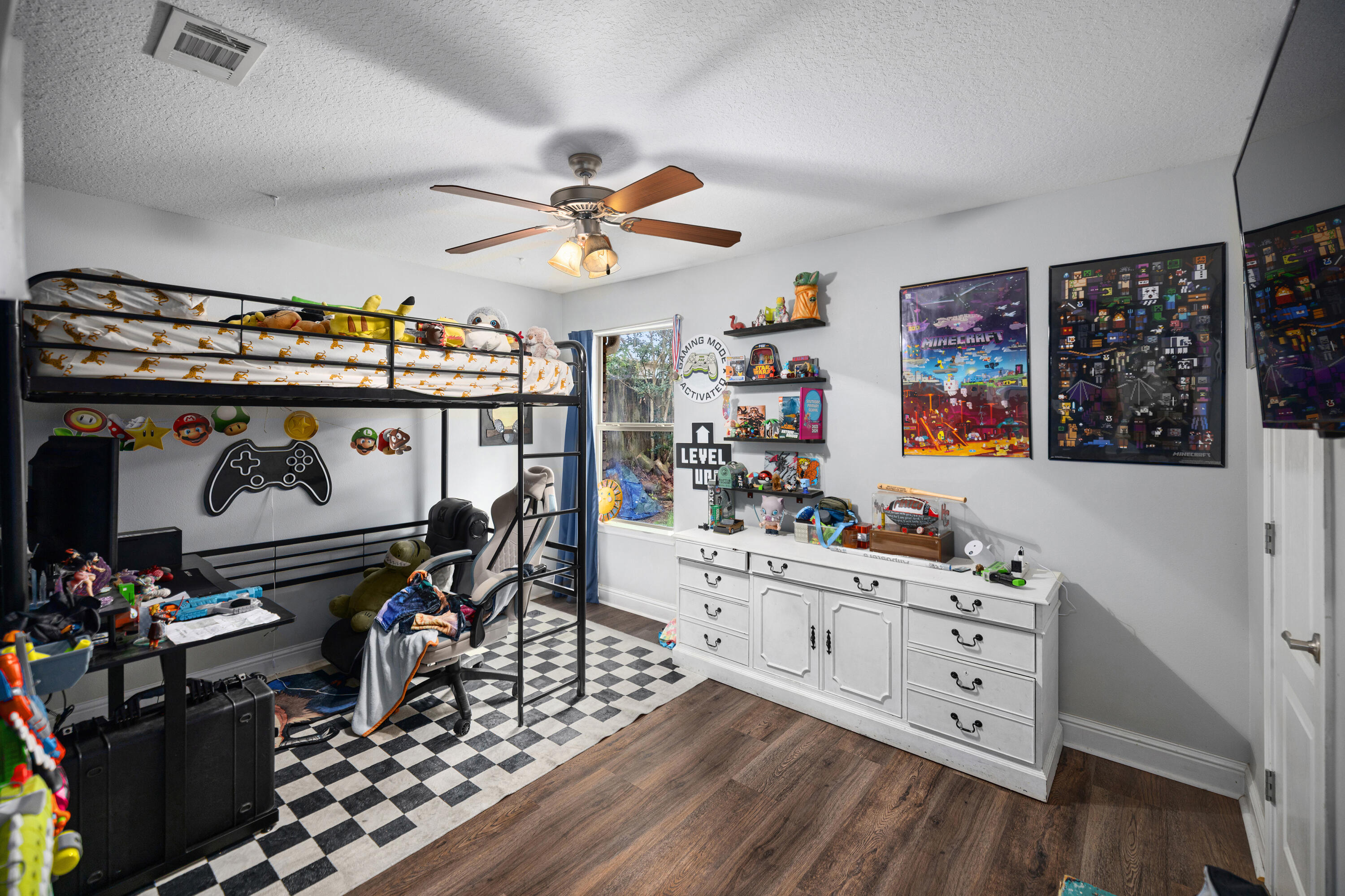 BROOKE ESTATES PH III - Residential