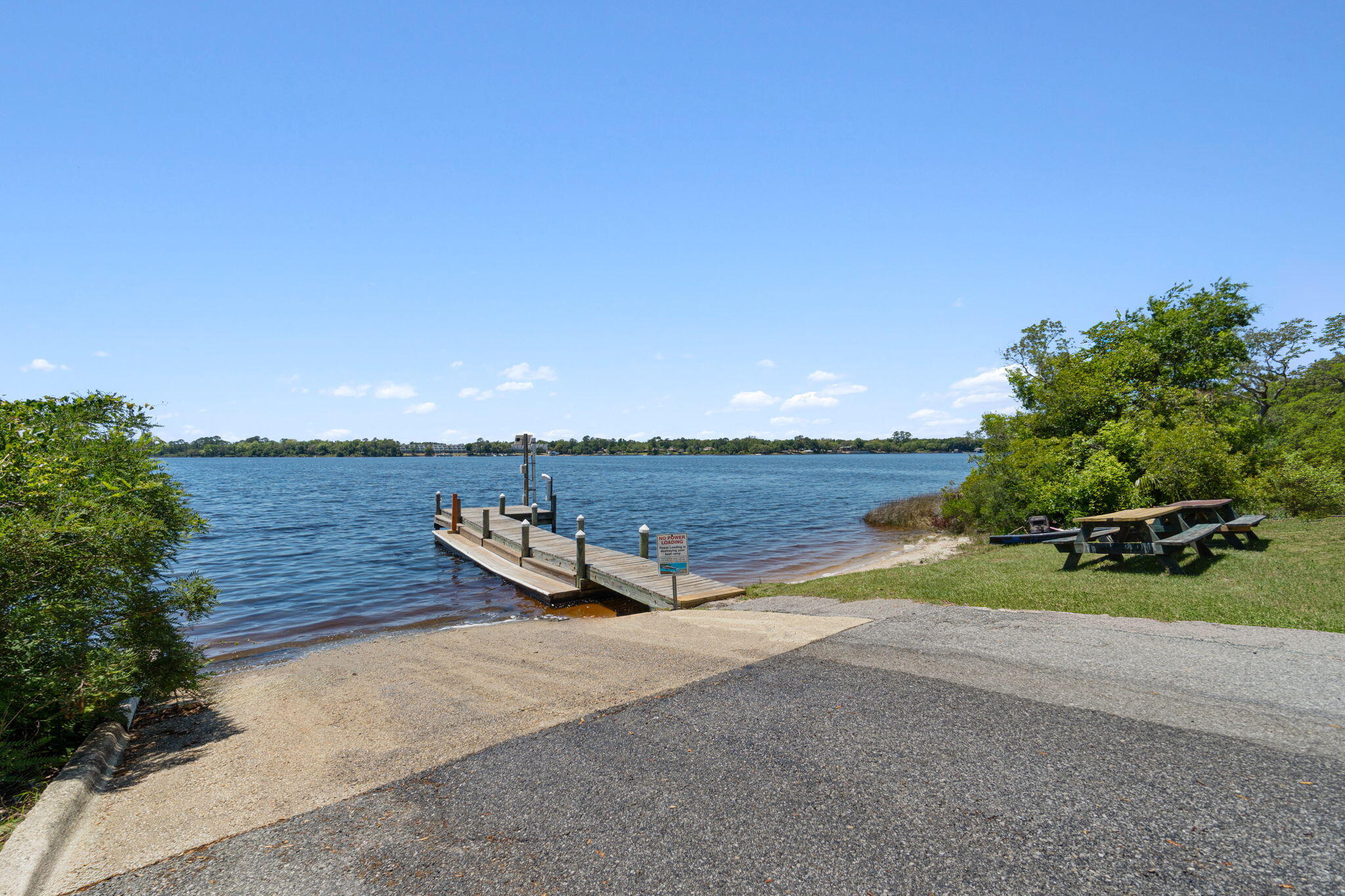 Holley-Navarre - Residential