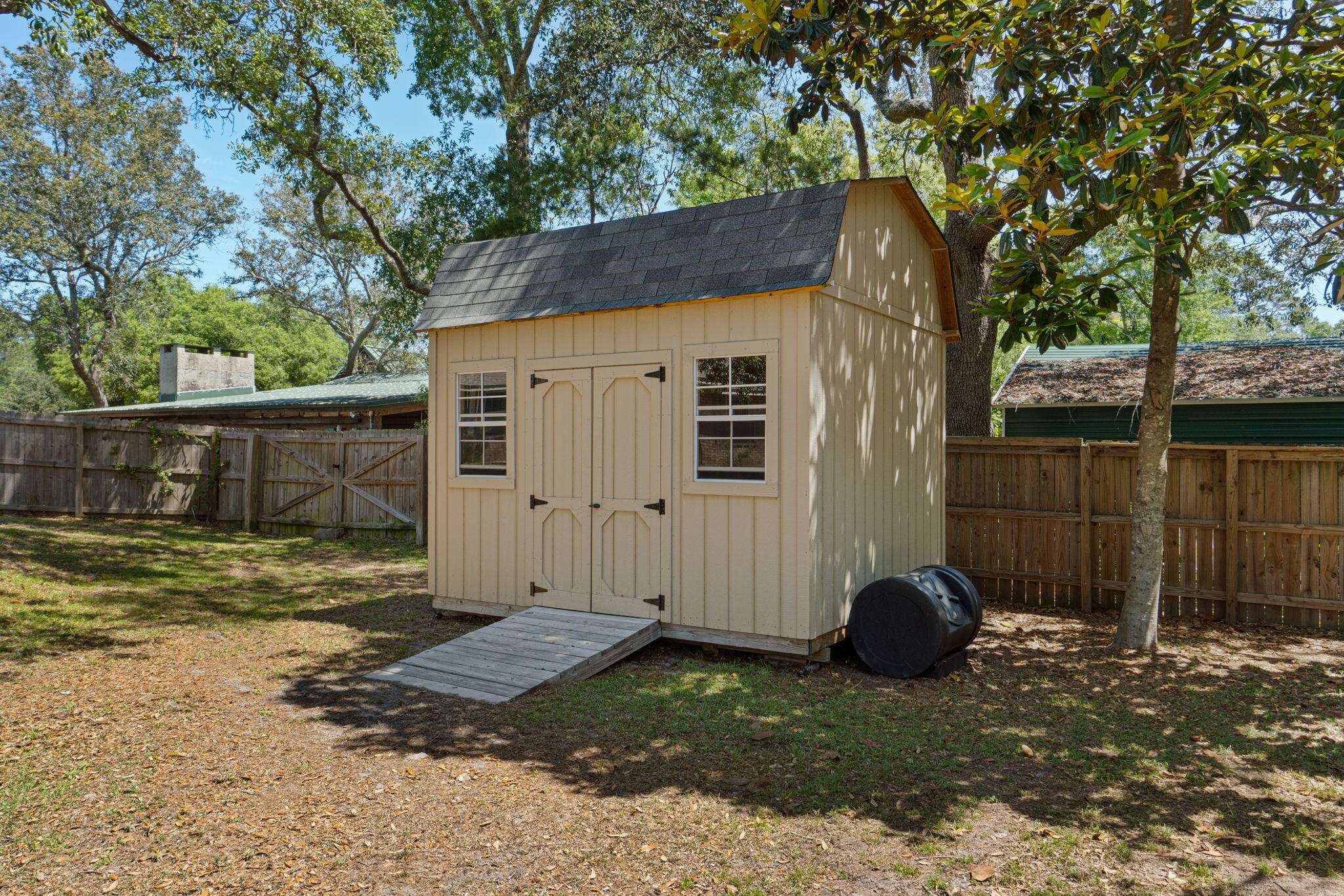 Holley-Navarre - Residential
