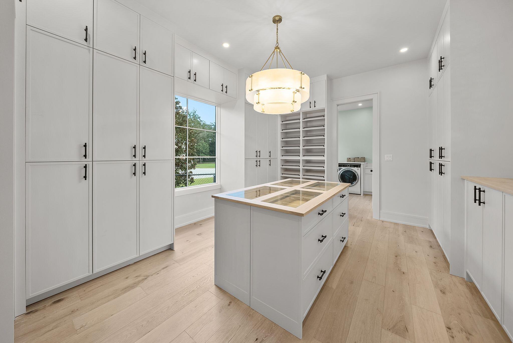DRIFTWOOD ESTATES - Residential