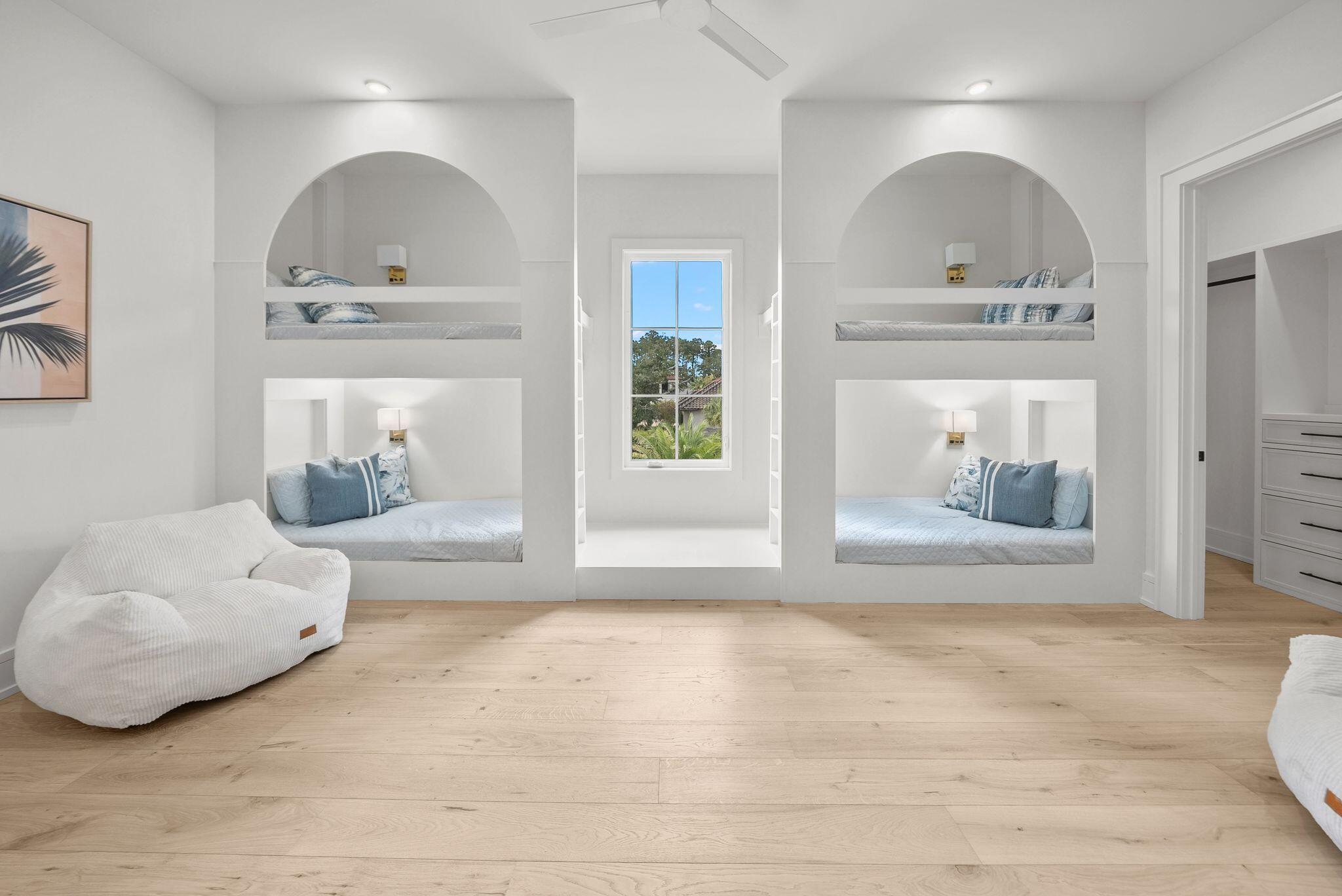 DRIFTWOOD ESTATES - Residential