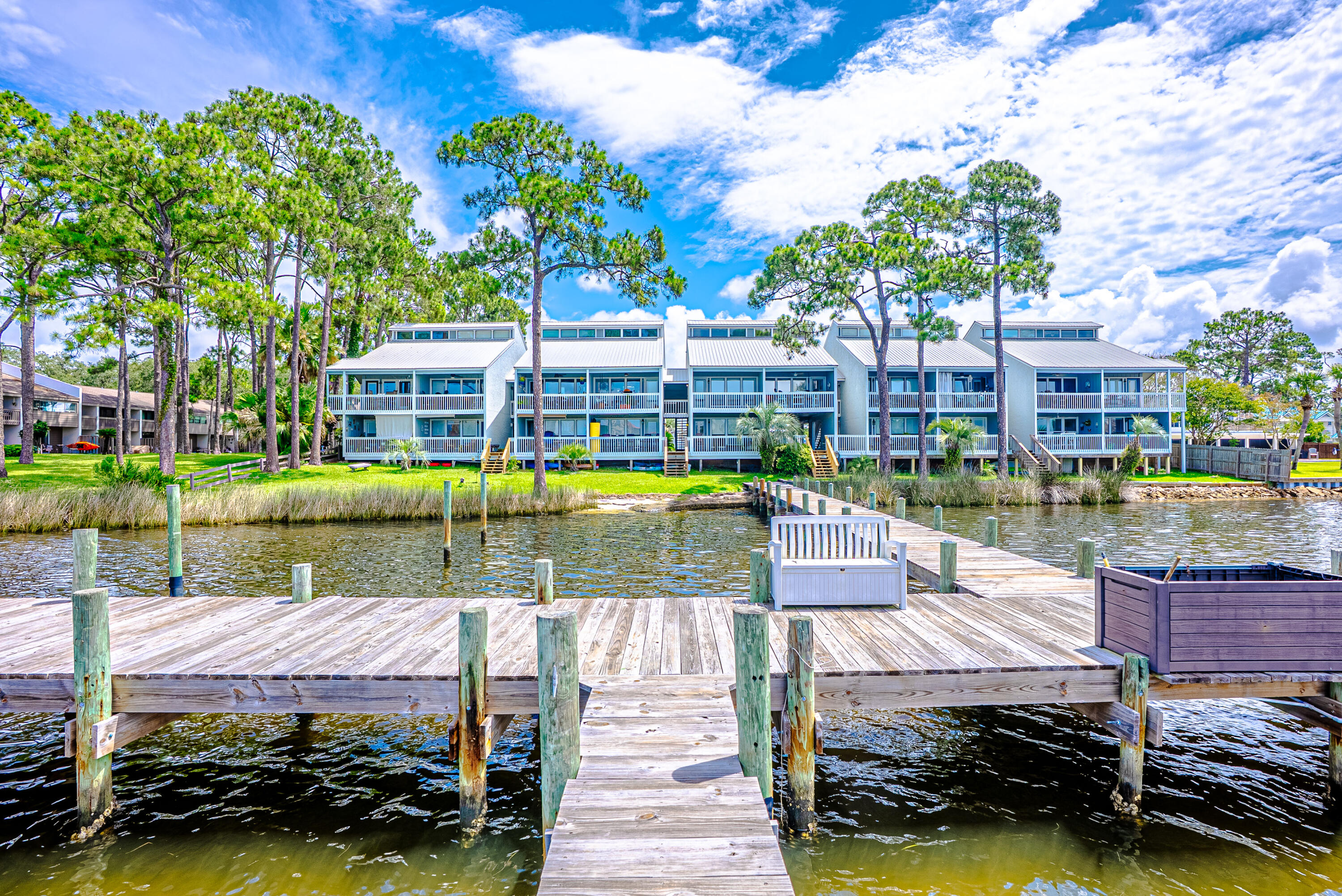 DOCKSIDE NORTH CONDO - Residential
