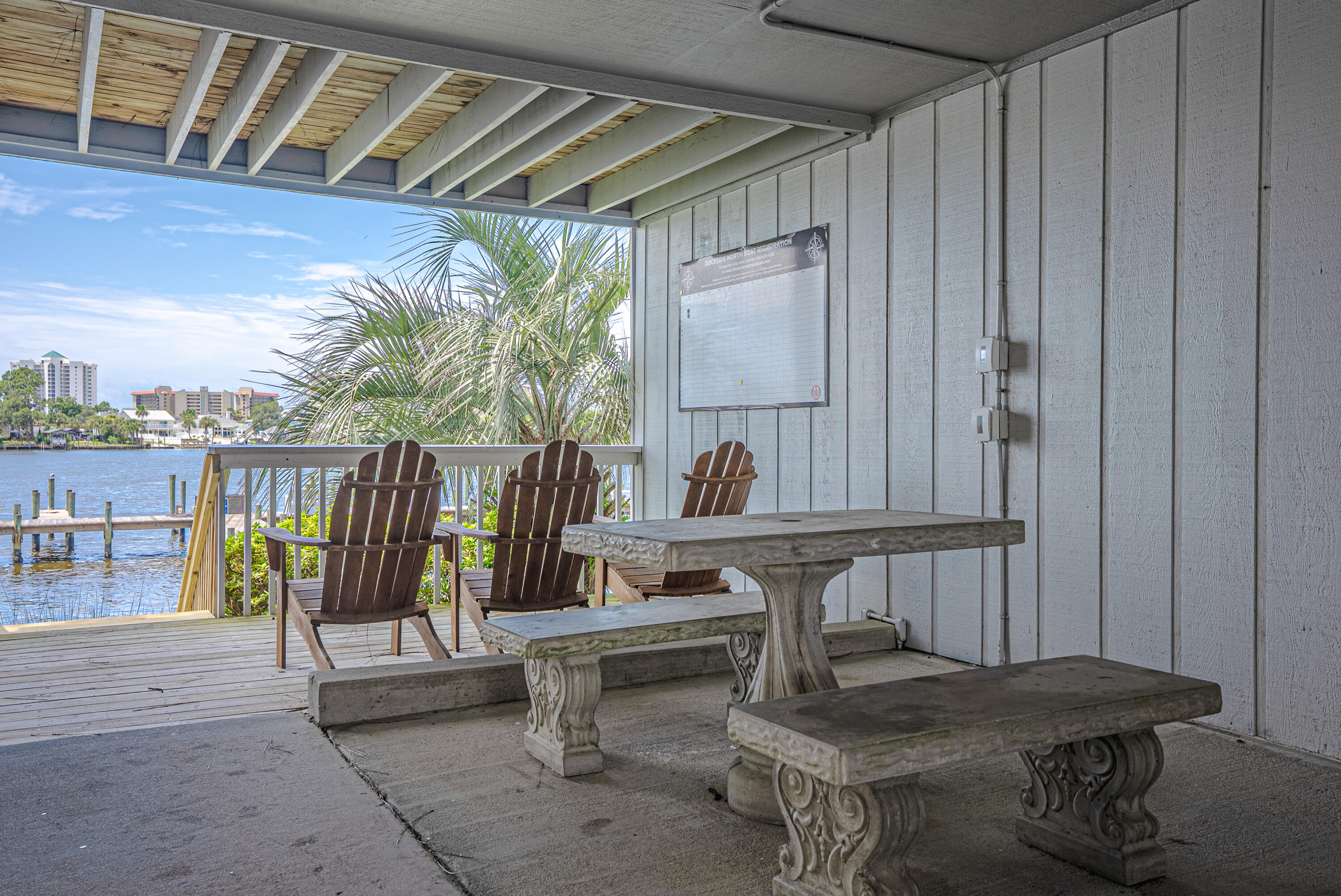 DOCKSIDE NORTH CONDO - Residential