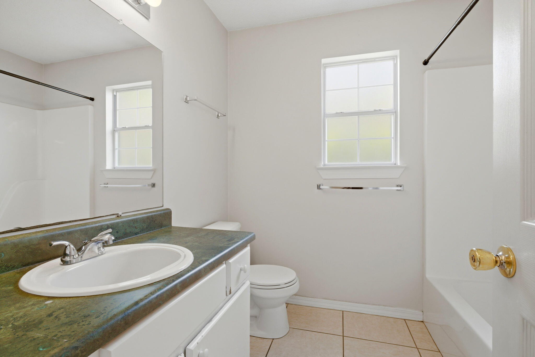 SOUTHERN OAKS PLANTATION - Residential Lease
