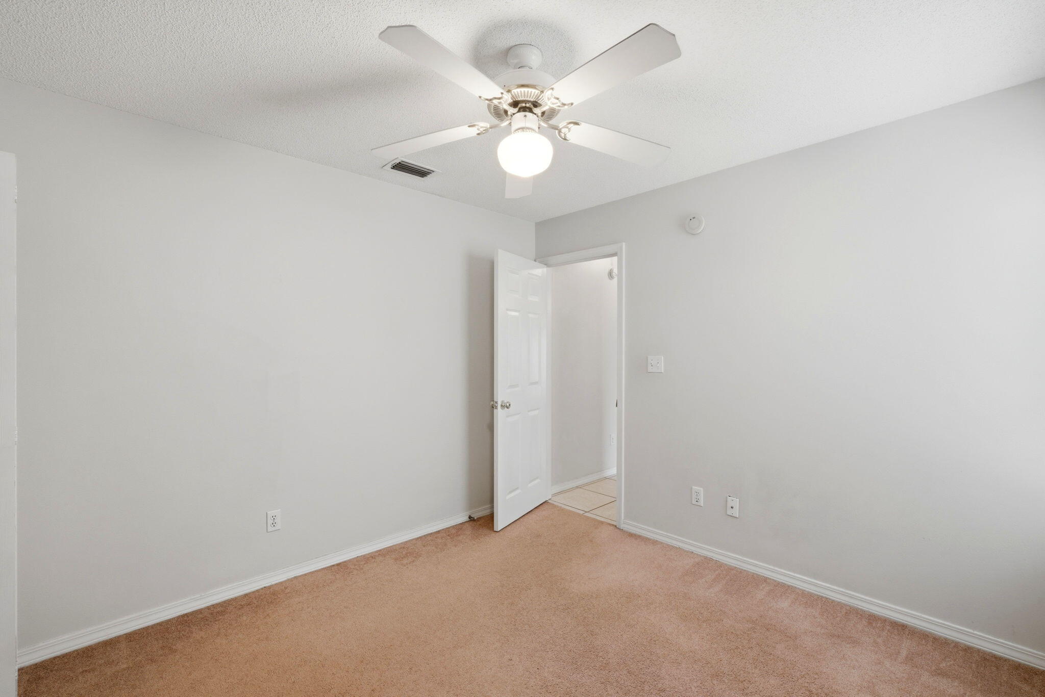 SOUTHERN OAKS PLANTATION - Residential Lease