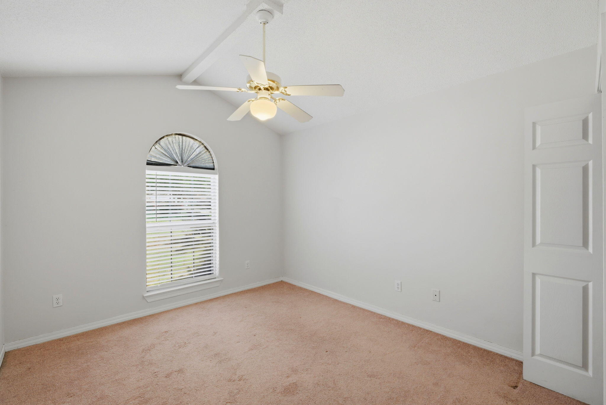 SOUTHERN OAKS PLANTATION - Residential Lease