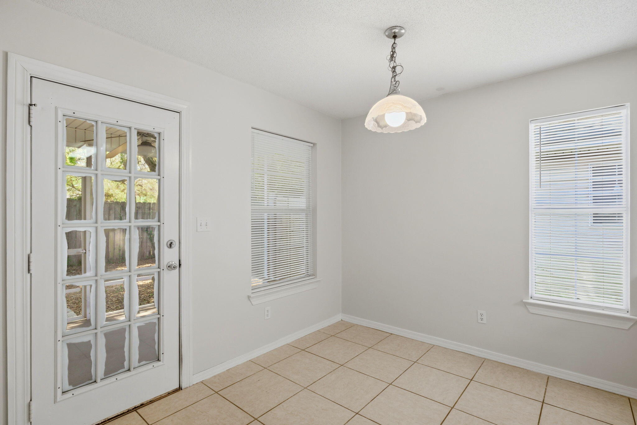 SOUTHERN OAKS PLANTATION - Residential Lease