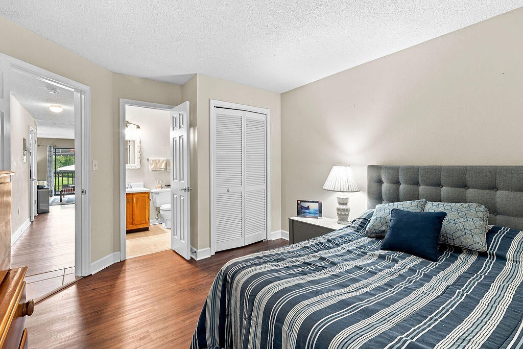 LAKESIDE CONDO AT BLUEWATER BAY - Residential