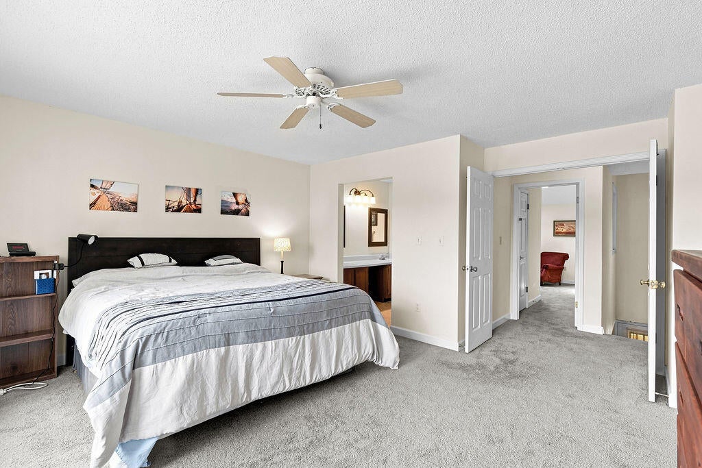 LAKESIDE CONDO AT BLUEWATER BAY - Residential