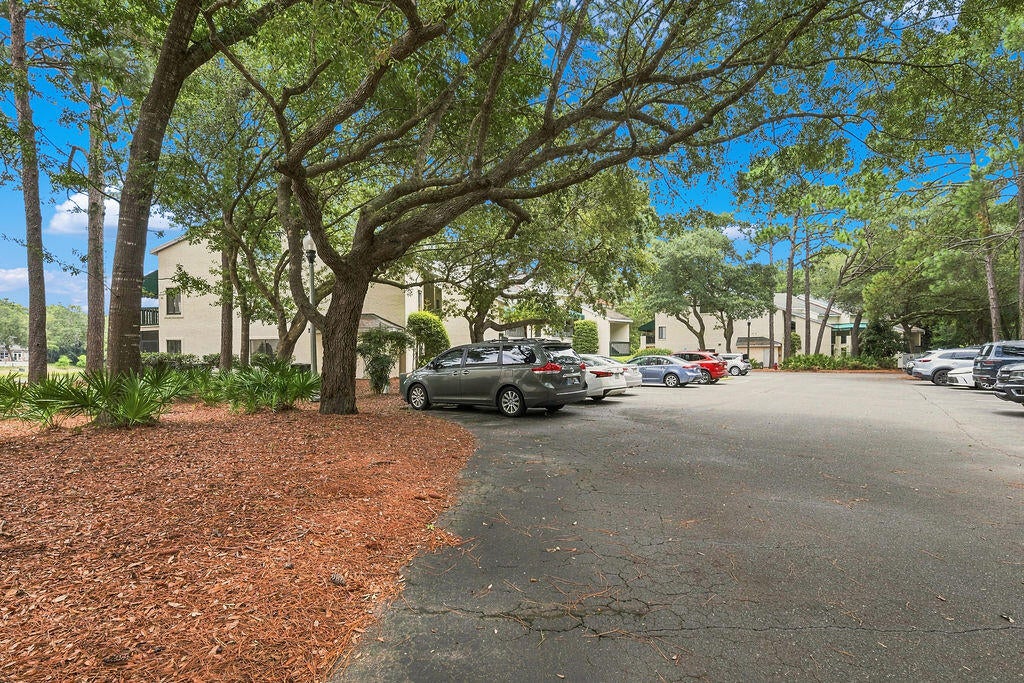 LAKESIDE CONDO AT BLUEWATER BAY - Residential
