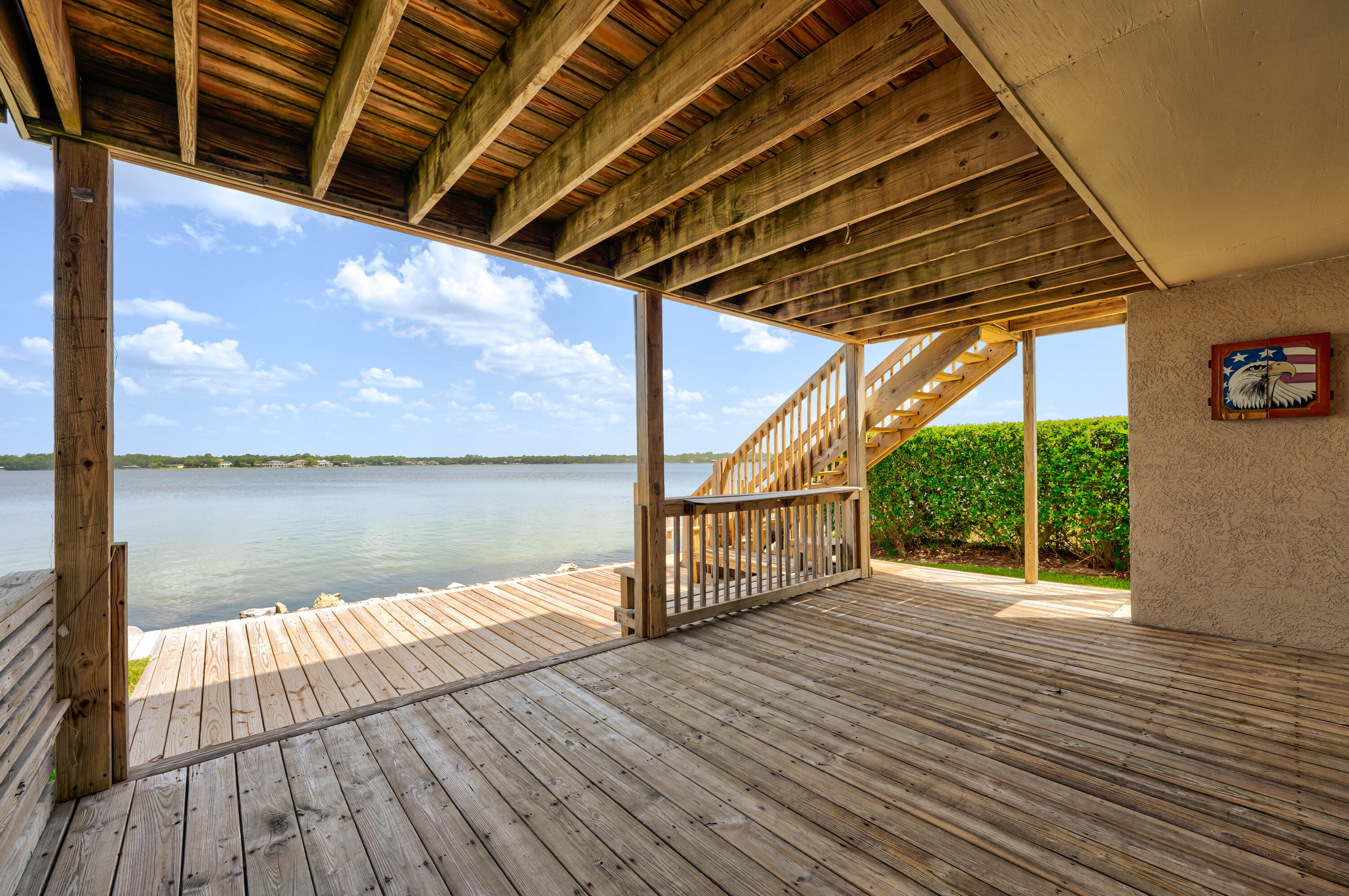 BAYOU PINES T/H - Residential