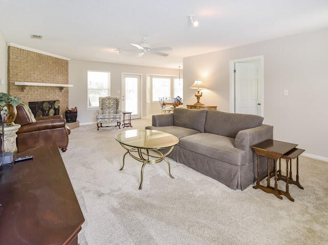HERITAGE HILLS UNIT 1 - Residential