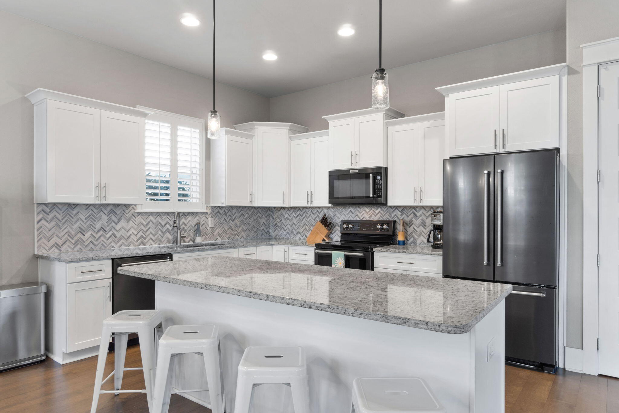 FRANGISTA BEACH 2ND ADDN - Residential