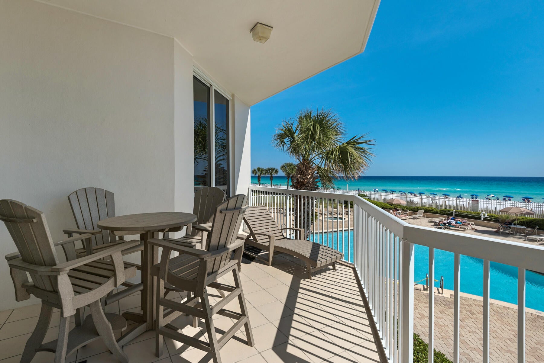 SILVER BEACH TOWERS - Residential