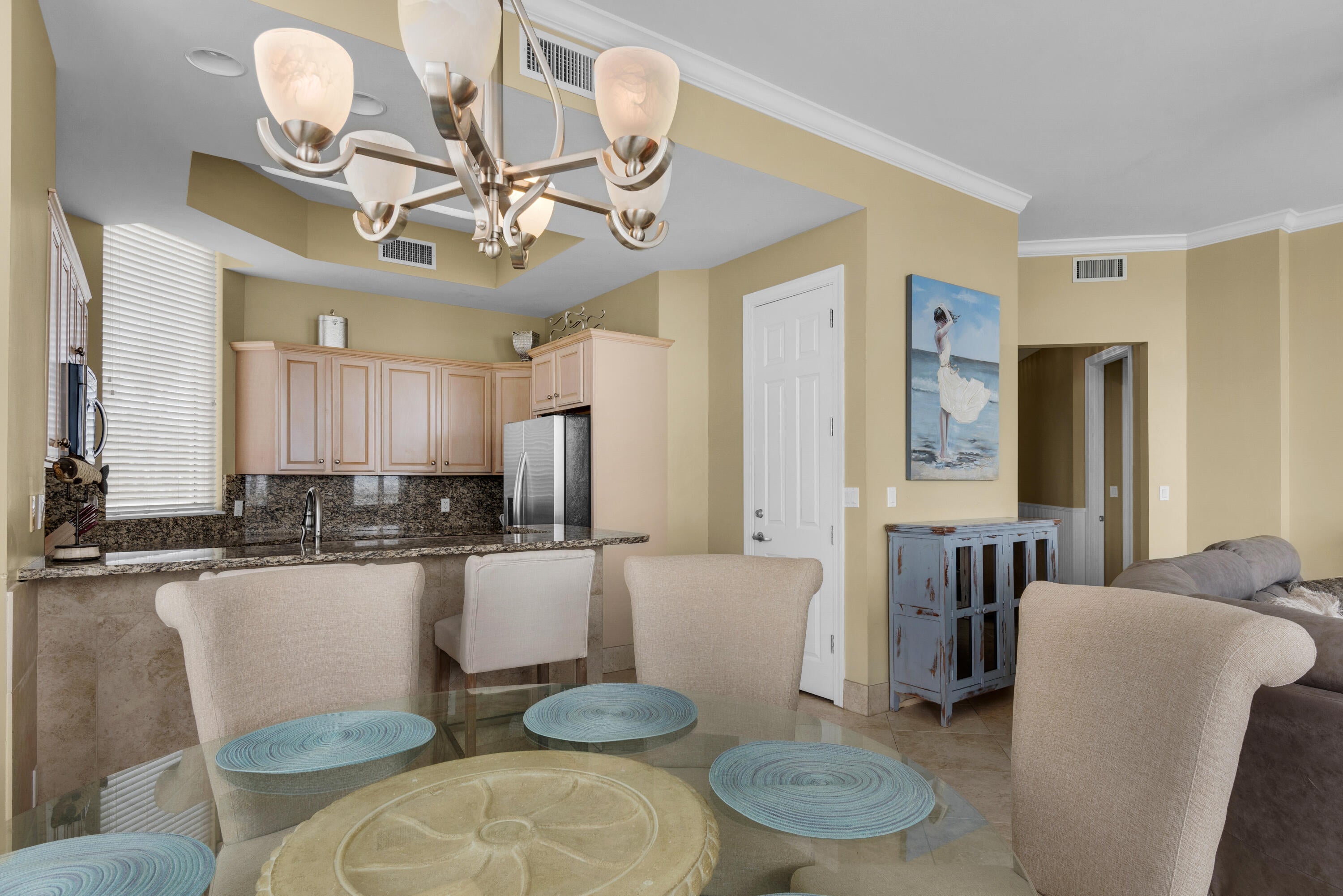 SILVER BEACH TOWERS - Residential
