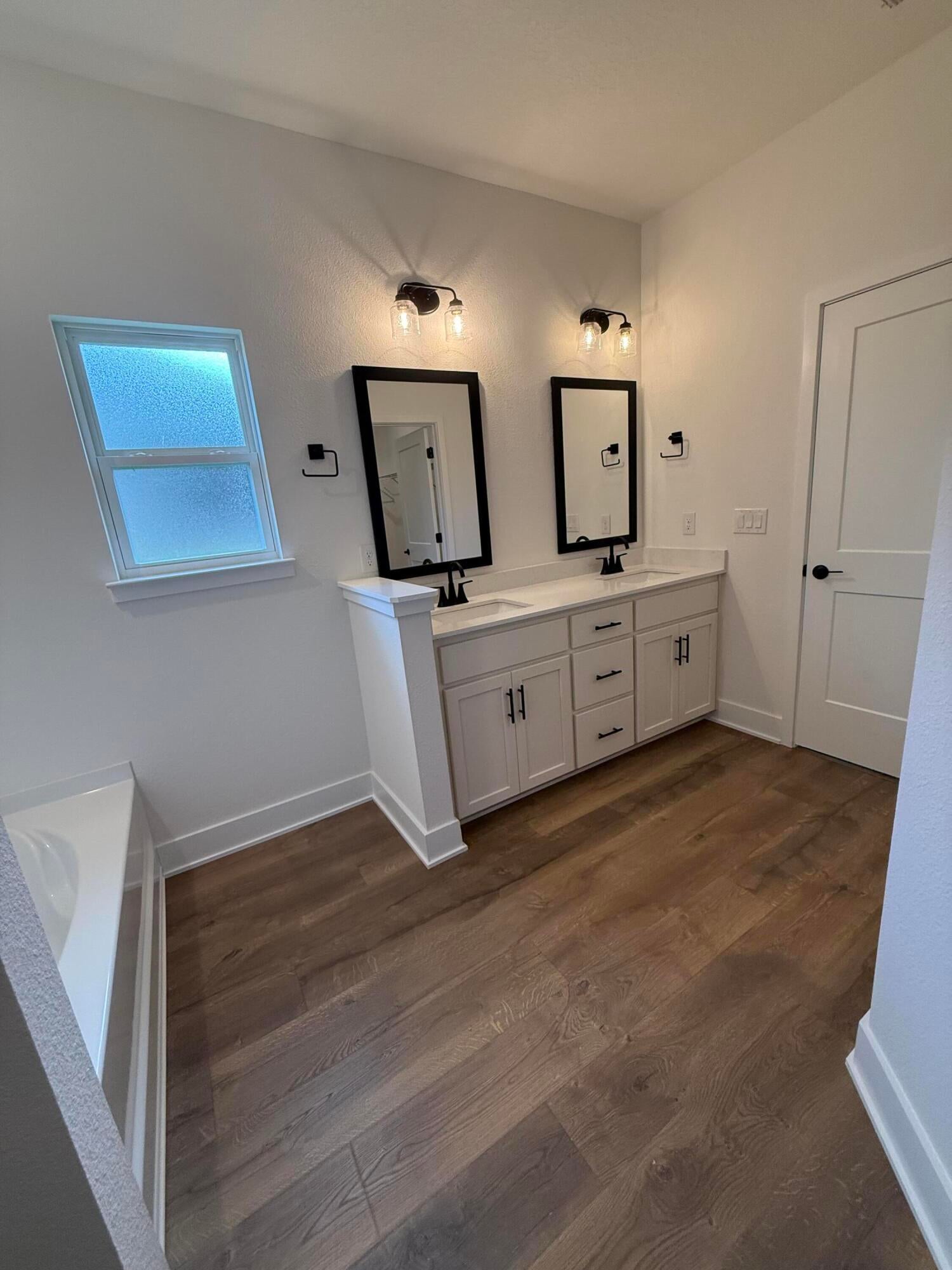 BROOKWOOD - Residential