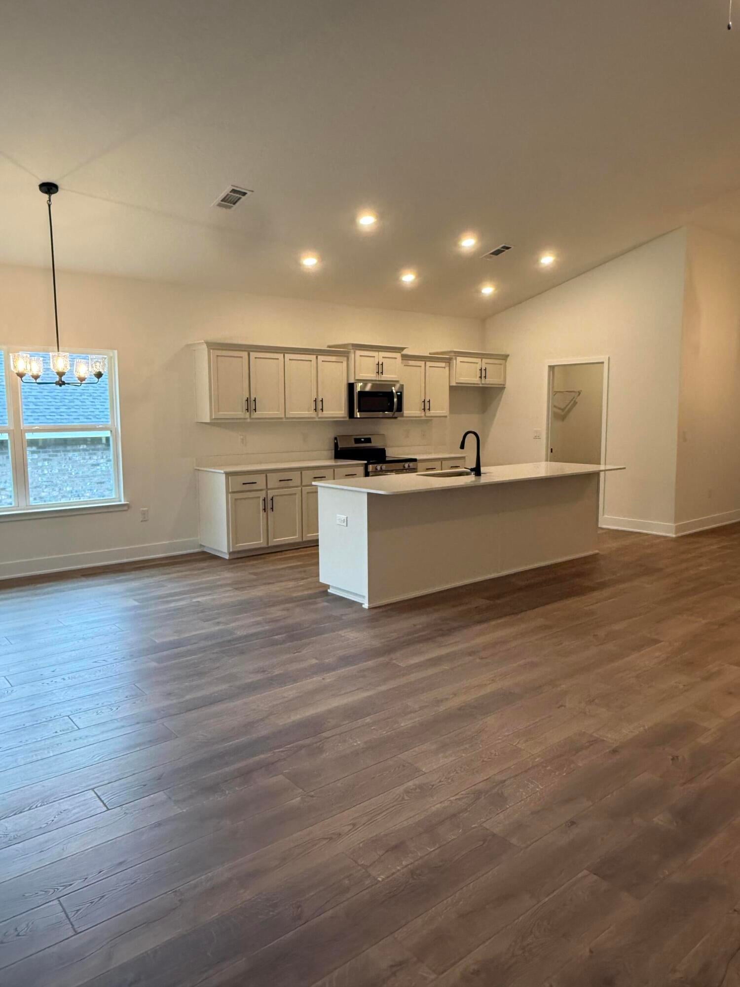 BROOKWOOD - Residential