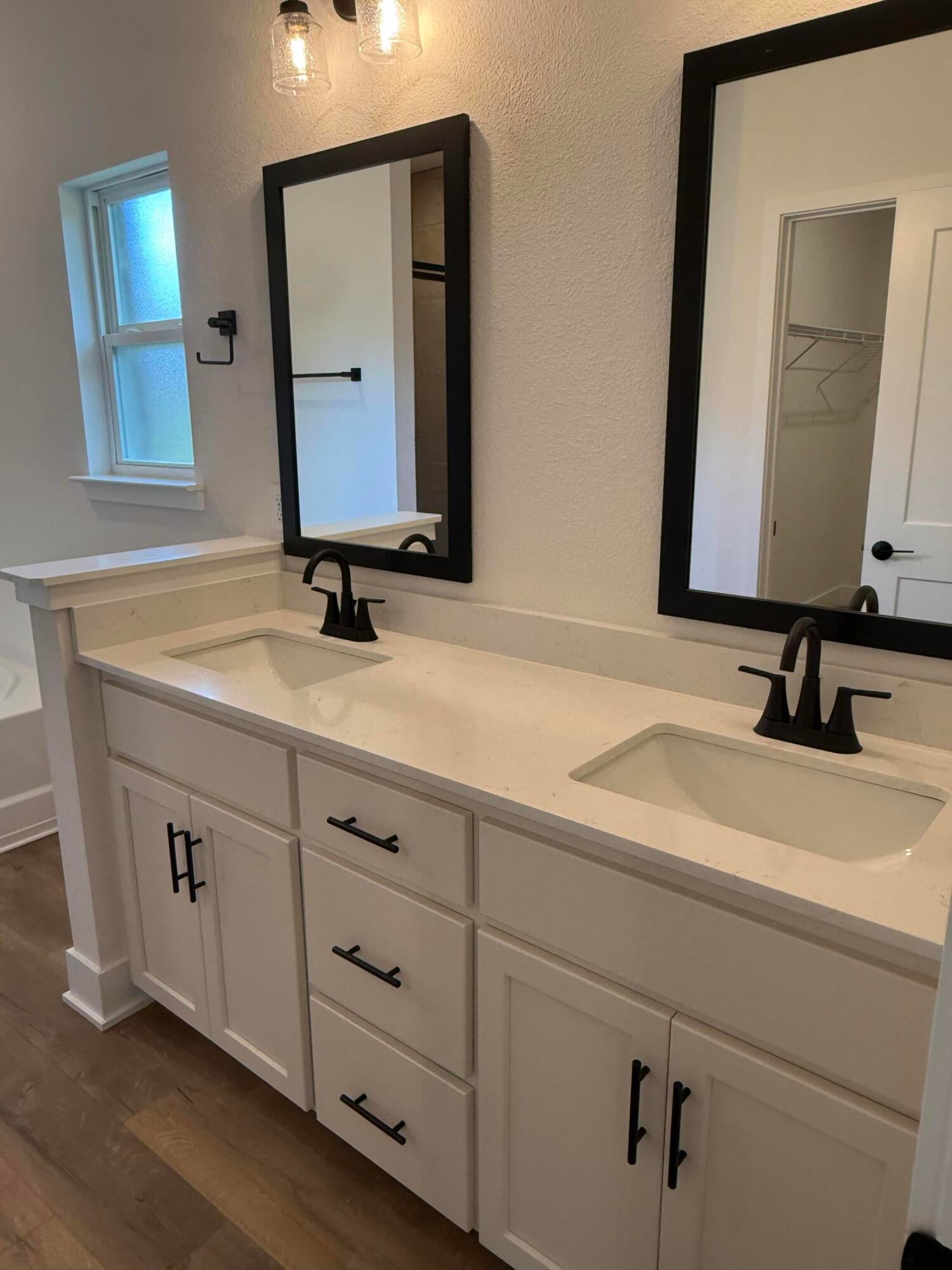 BROOKWOOD - Residential