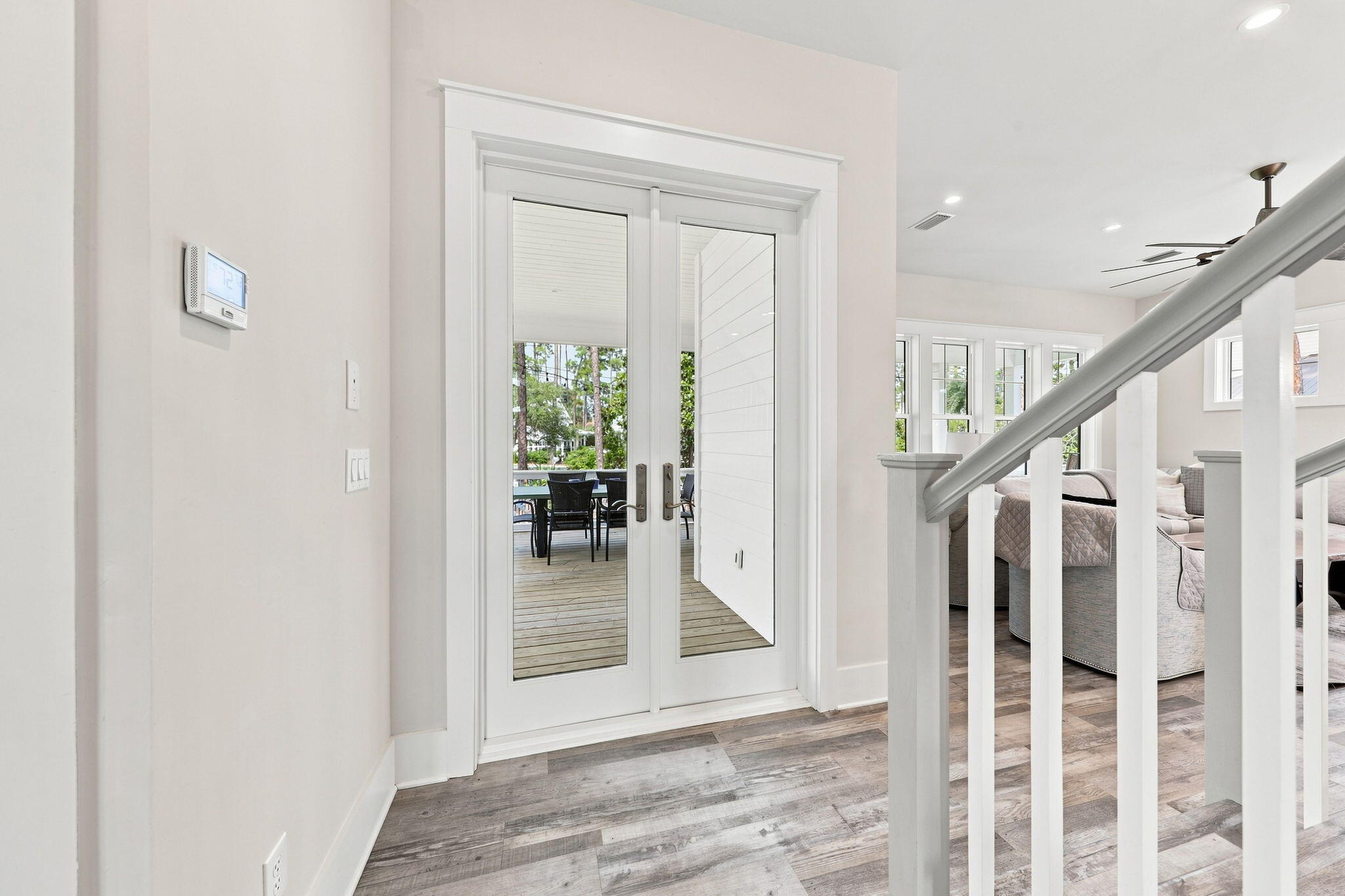 BEACH HIGHLAND - Residential