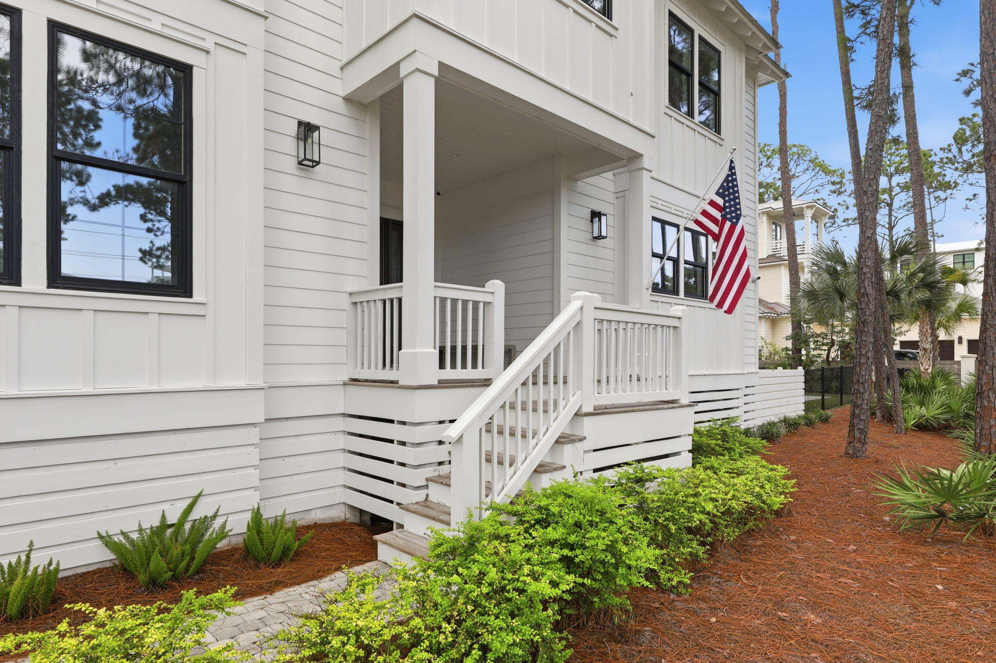 BEACH HIGHLAND - Residential