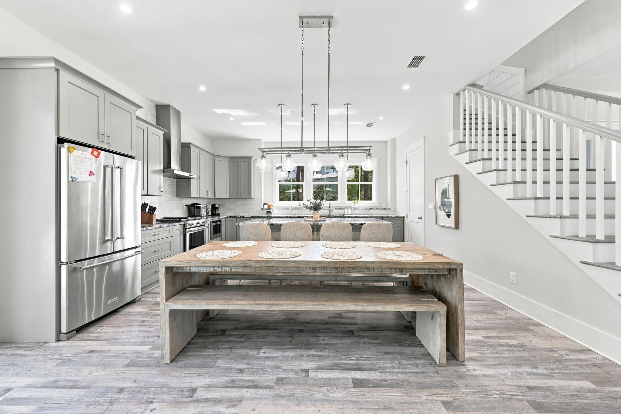 BEACH HIGHLAND - Residential
