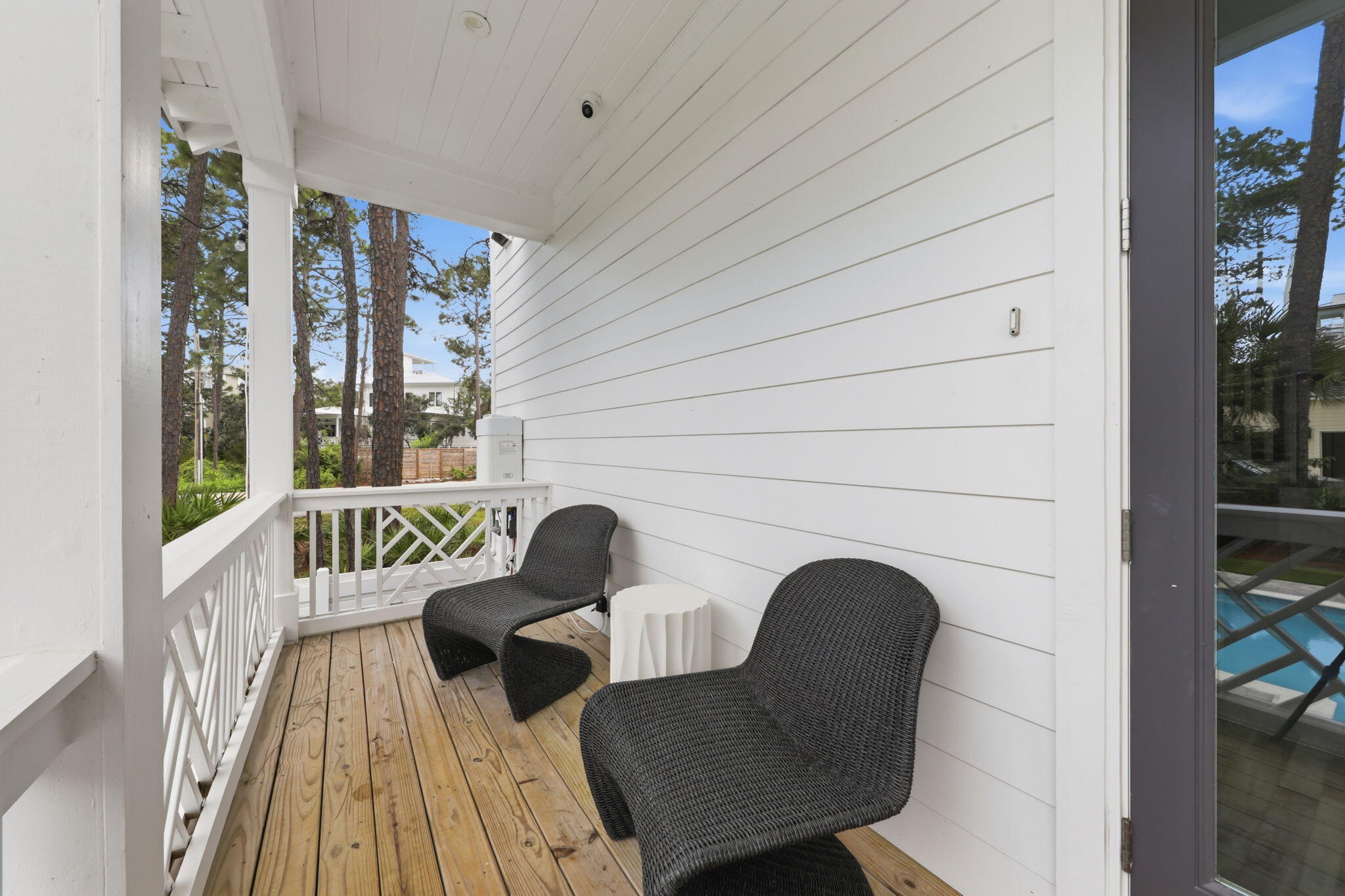 BEACH HIGHLAND - Residential