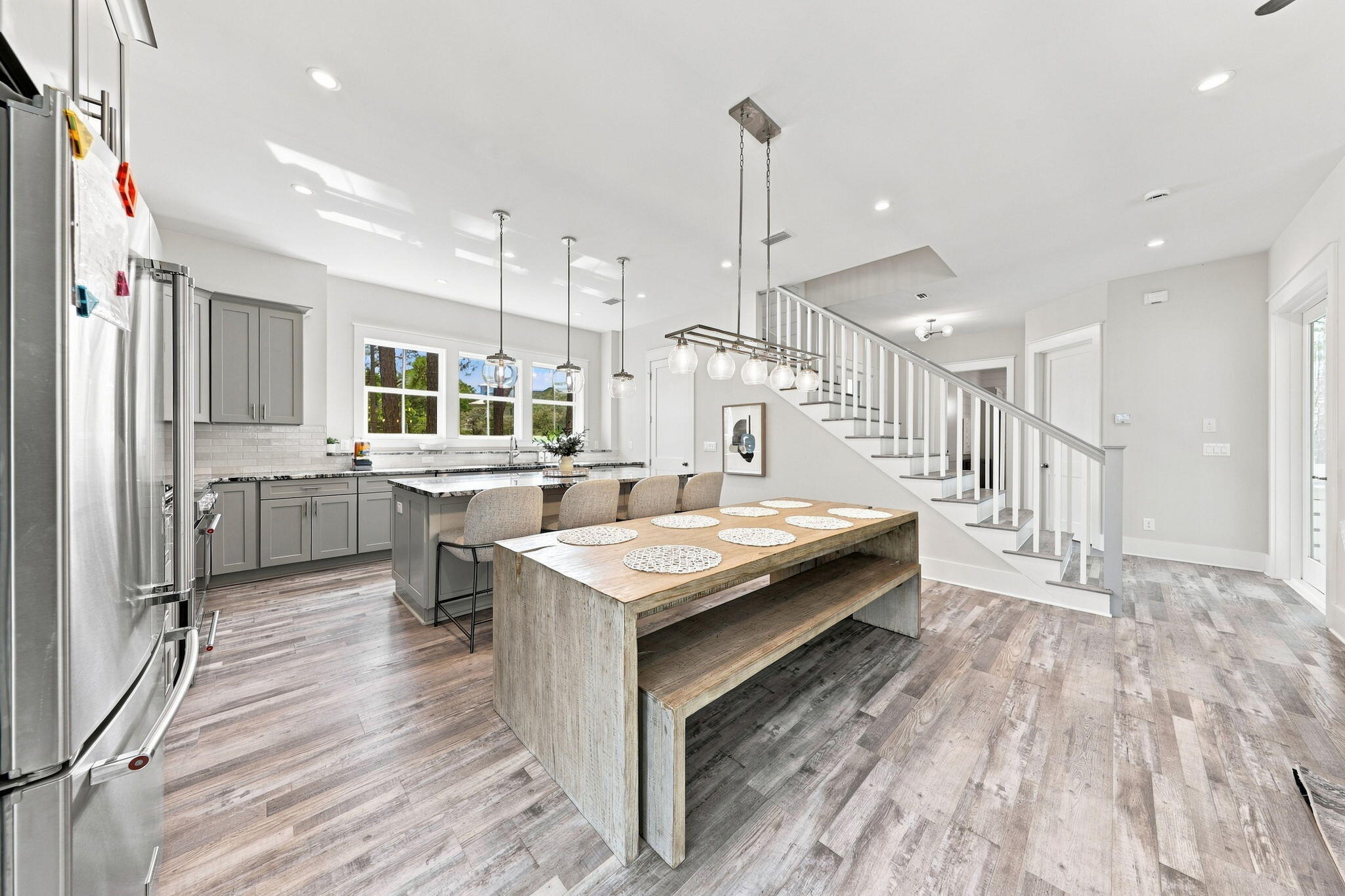 BEACH HIGHLAND - Residential